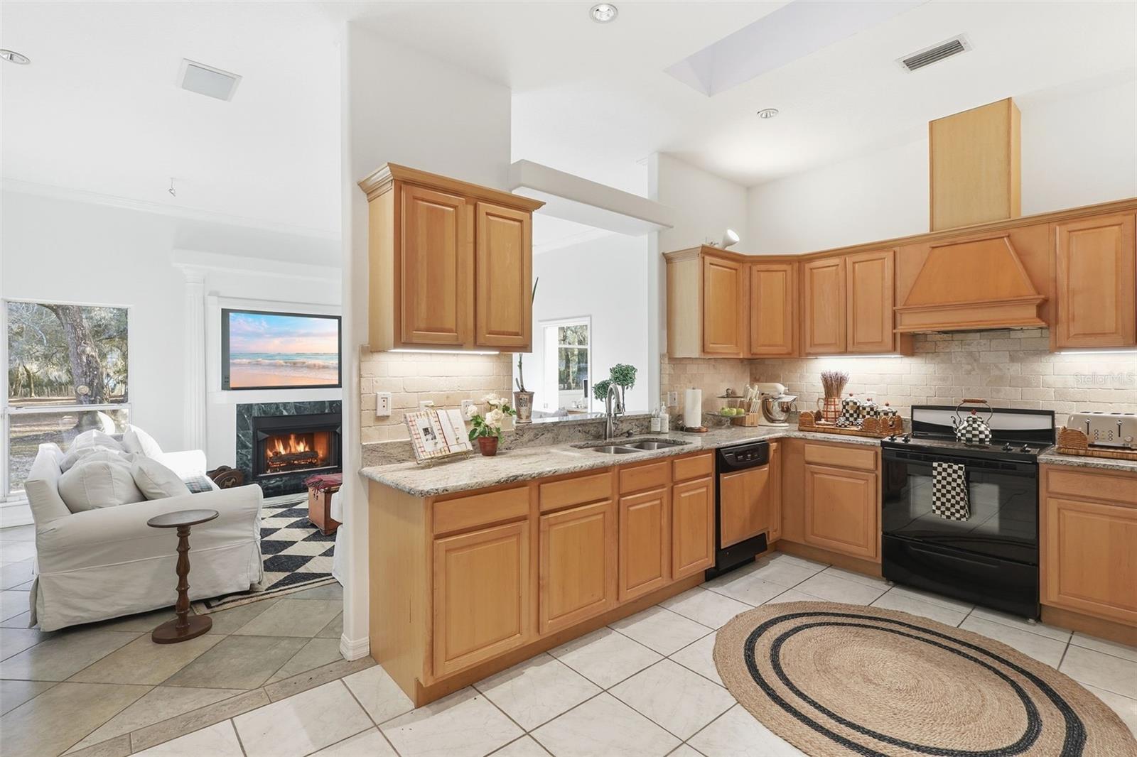 Image 13 of 49 For 6197 Lake Winona Road