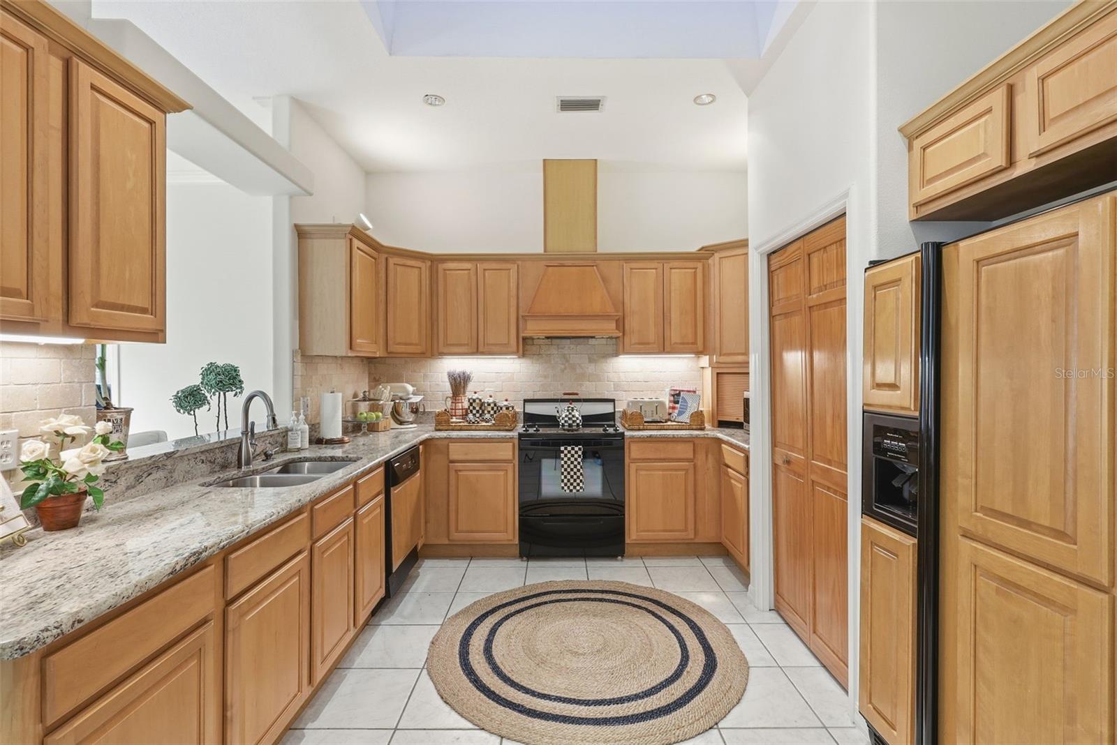 Image 14 of 49 For 6197 Lake Winona Road