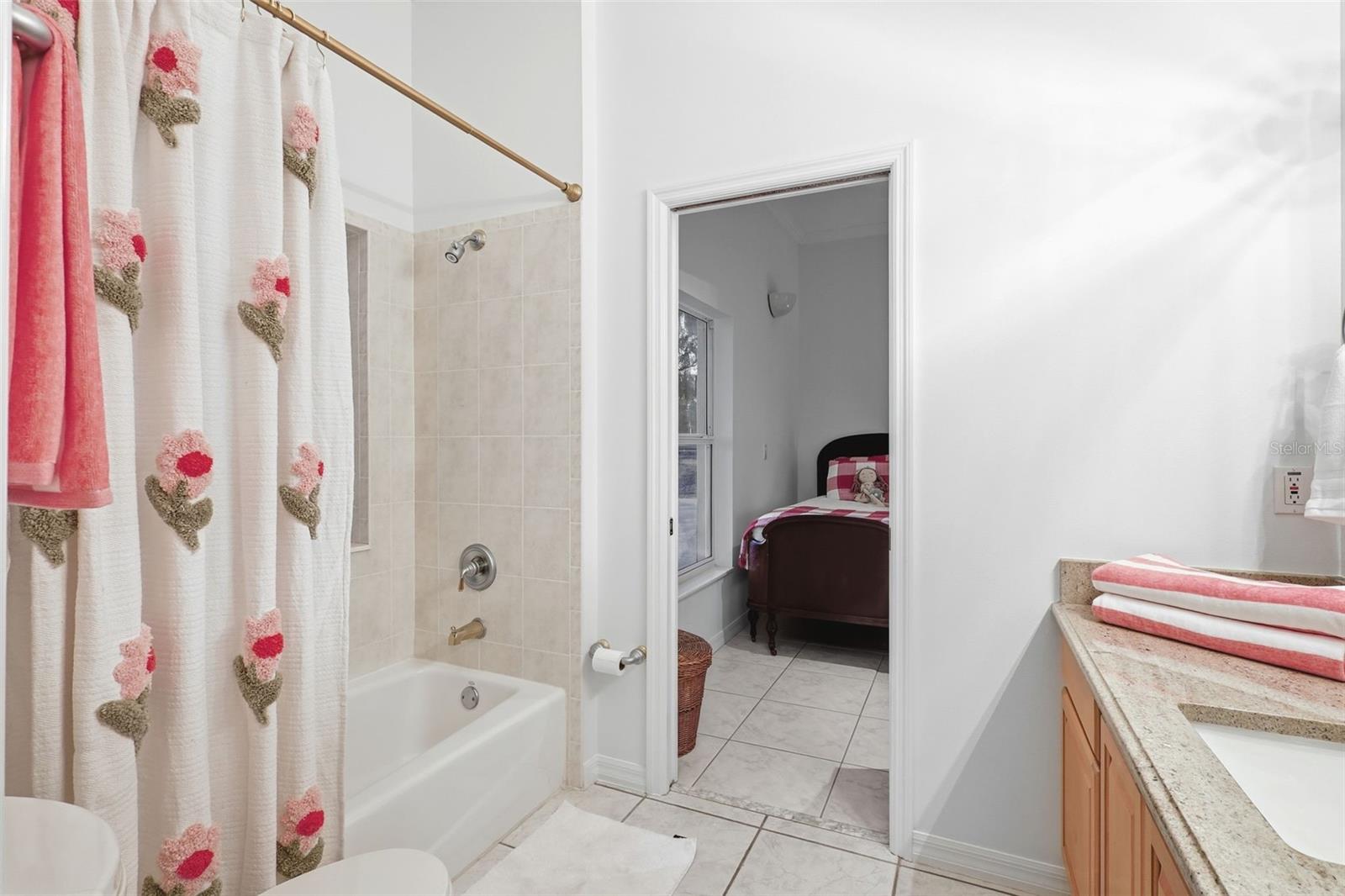 Image 24 of 49 For 6197 Lake Winona Road