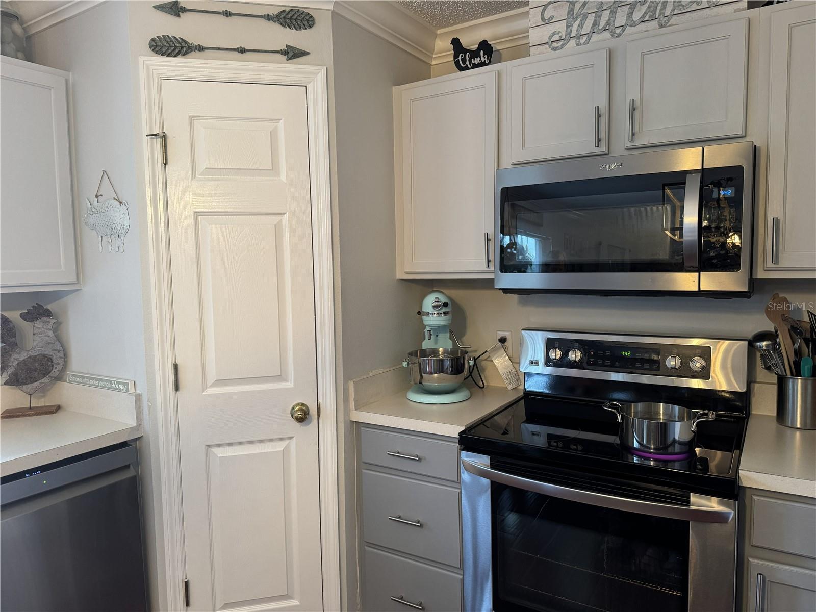 Image 11 of 38 For 1166 Balfour Drive