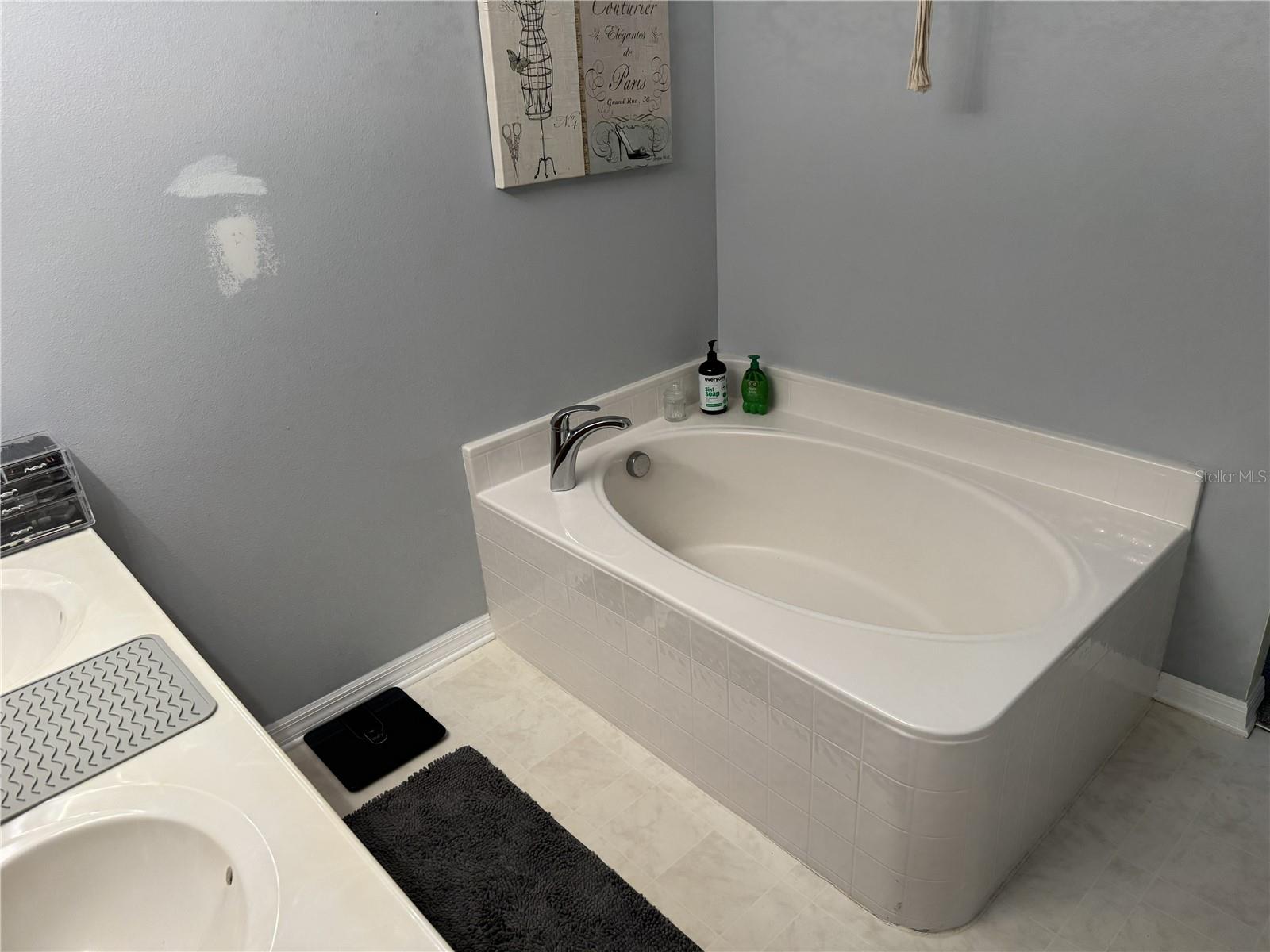 Image 27 of 38 For 1166 Balfour Drive