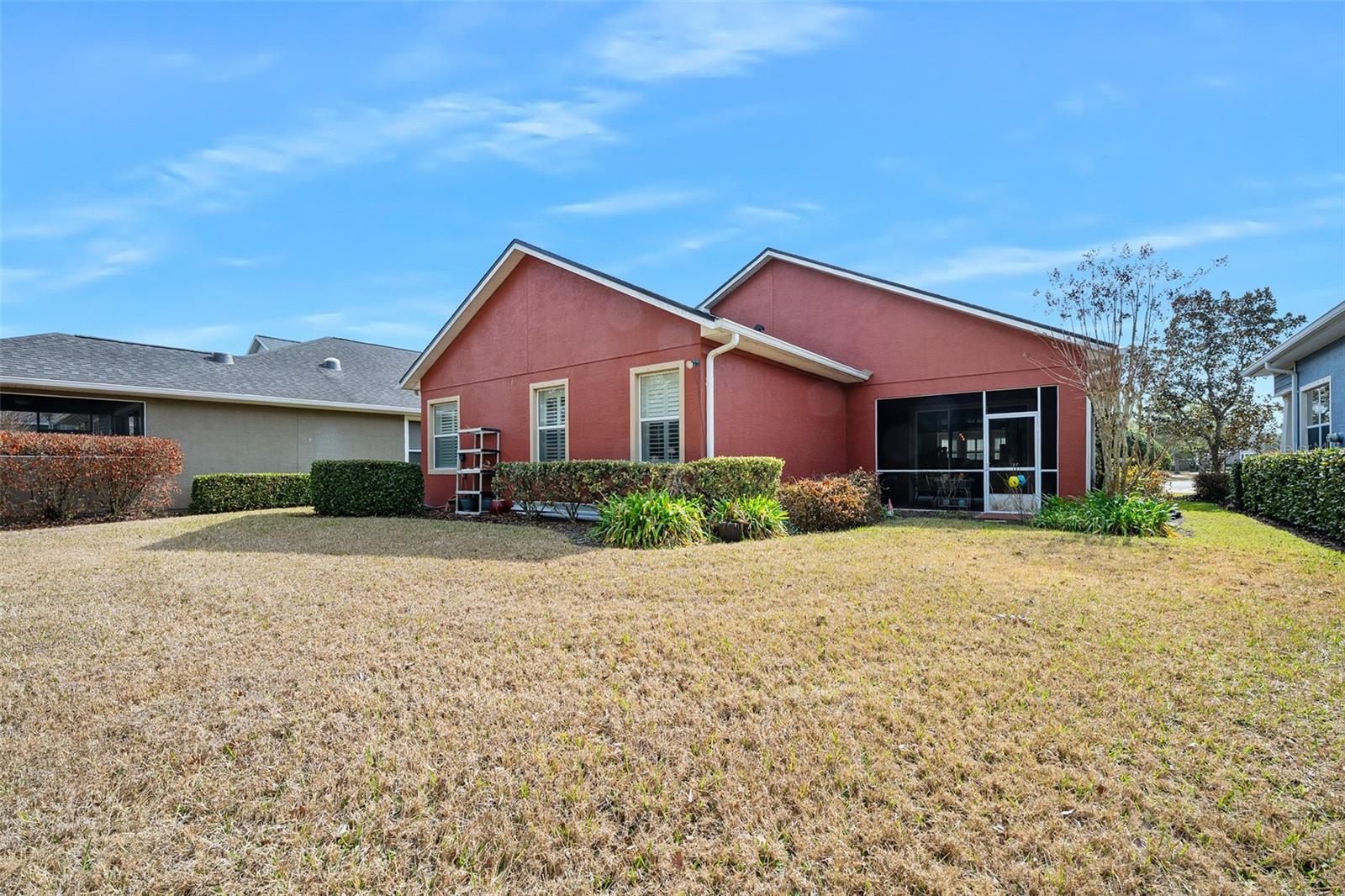 Image 46 of 63 For 372 Chelsea Place Avenue