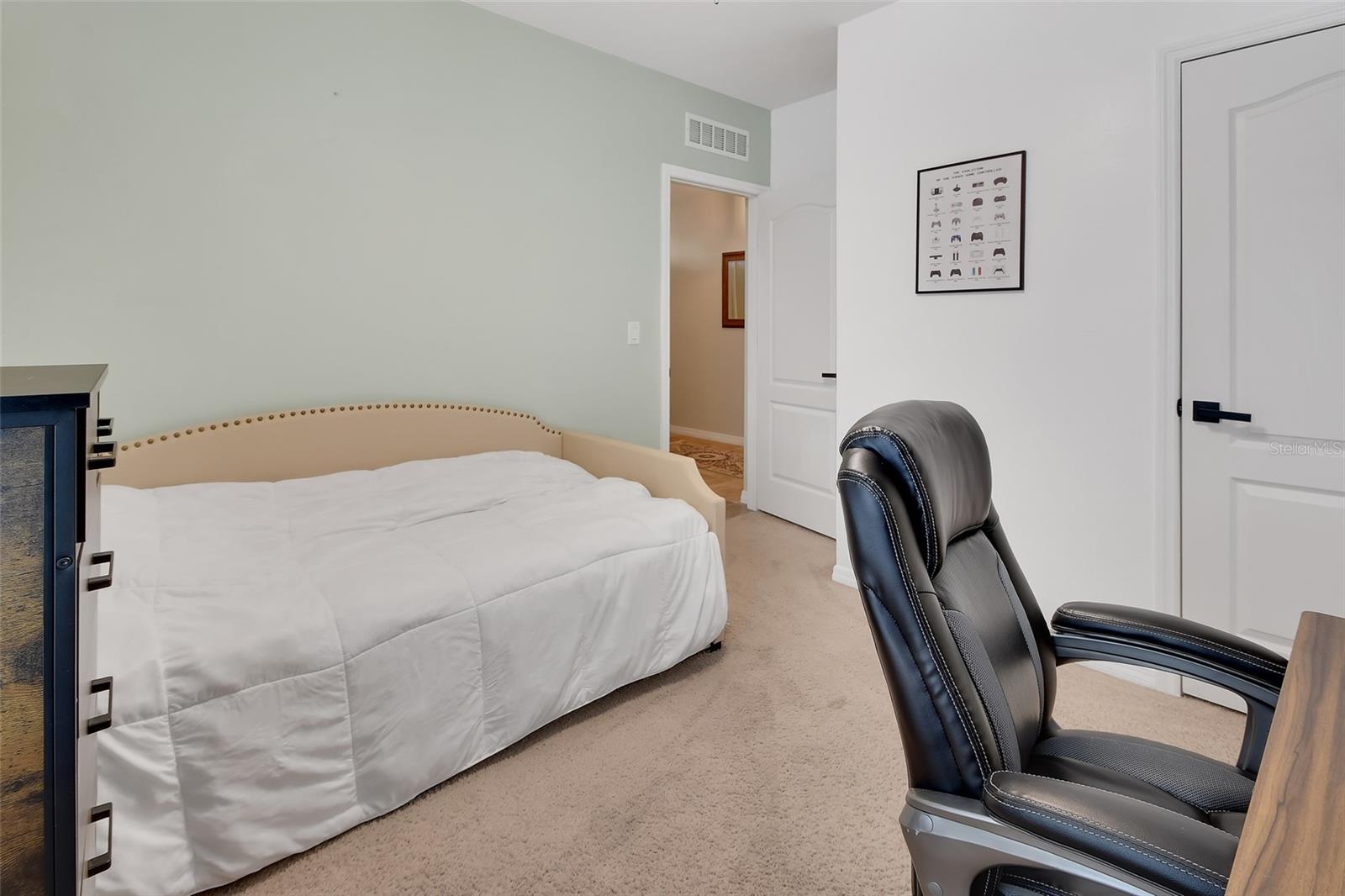 Image 25 of 41 For 166 Rip Cord Lane