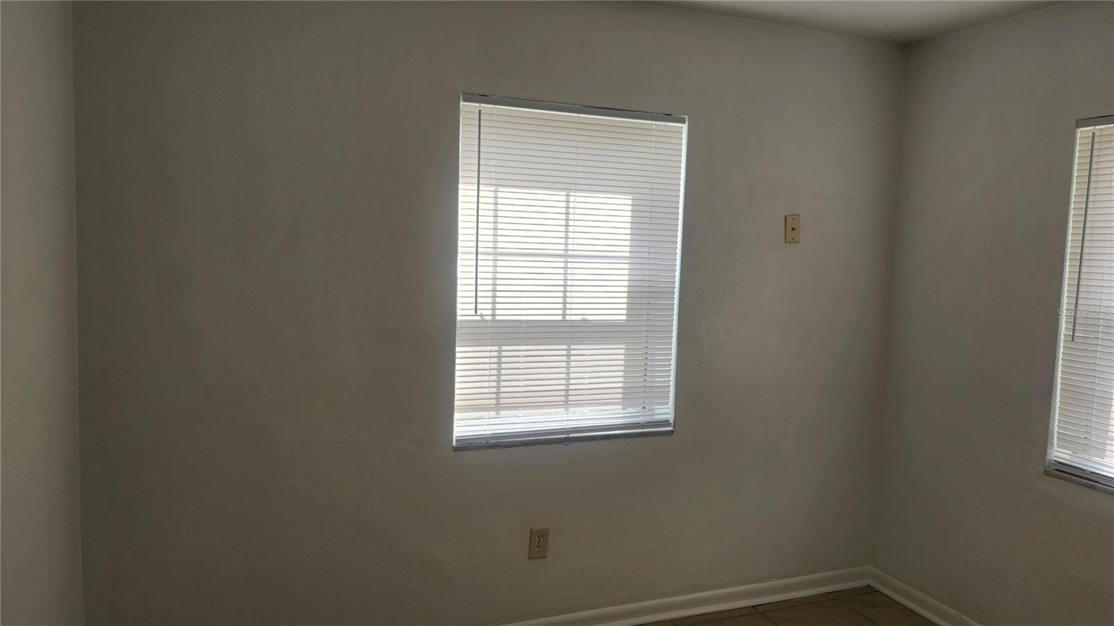 Image 10 of 19 For 1472 Normandy Boulevard