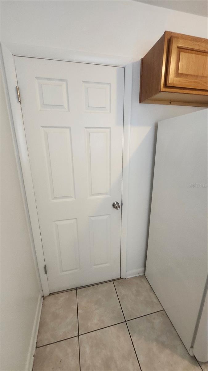 Image 6 of 19 For 1472 Normandy Boulevard