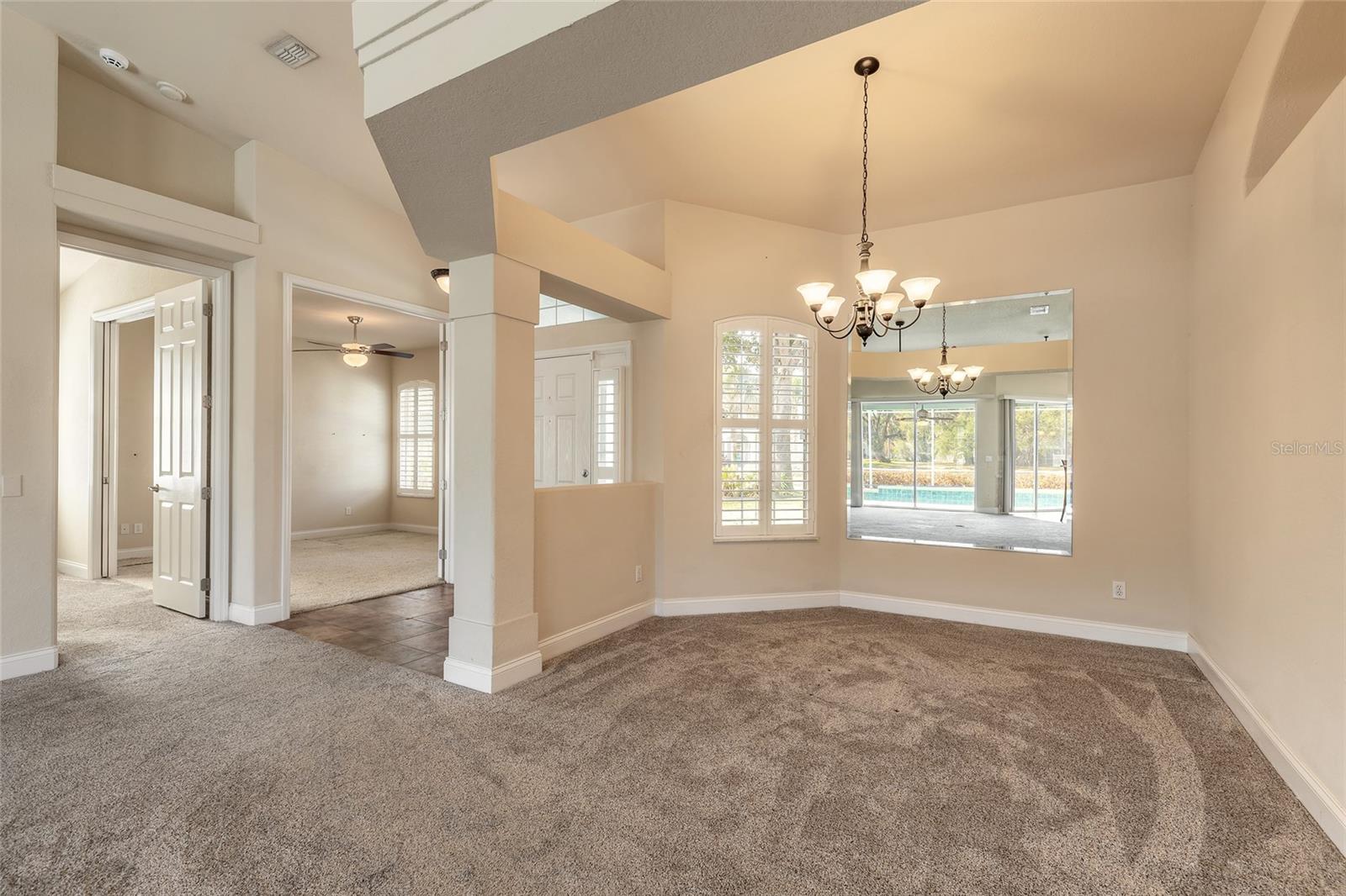 Image 11 of 59 For 516 Nature Creek Lane