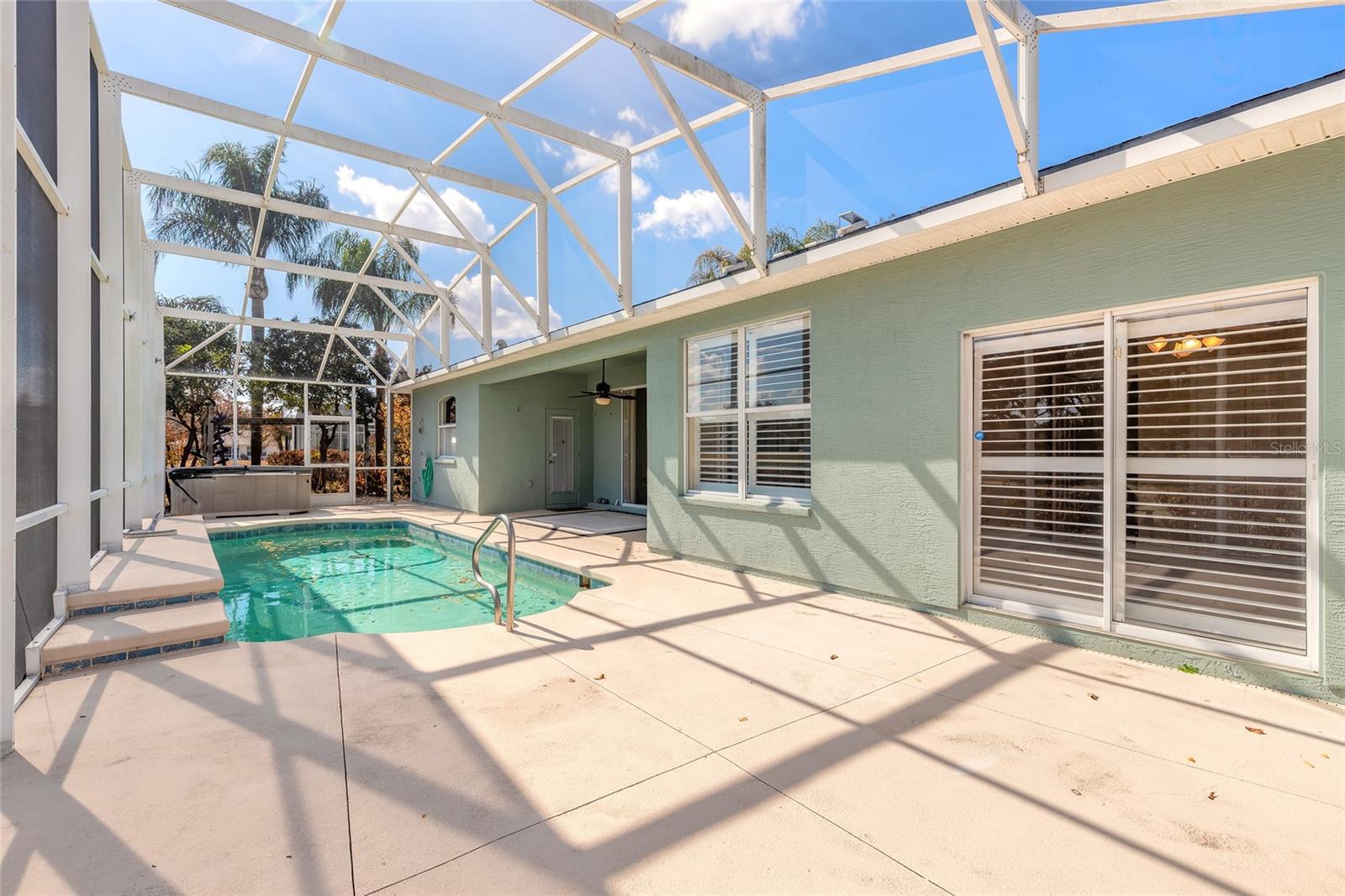 Image 39 of 59 For 516 Nature Creek Lane