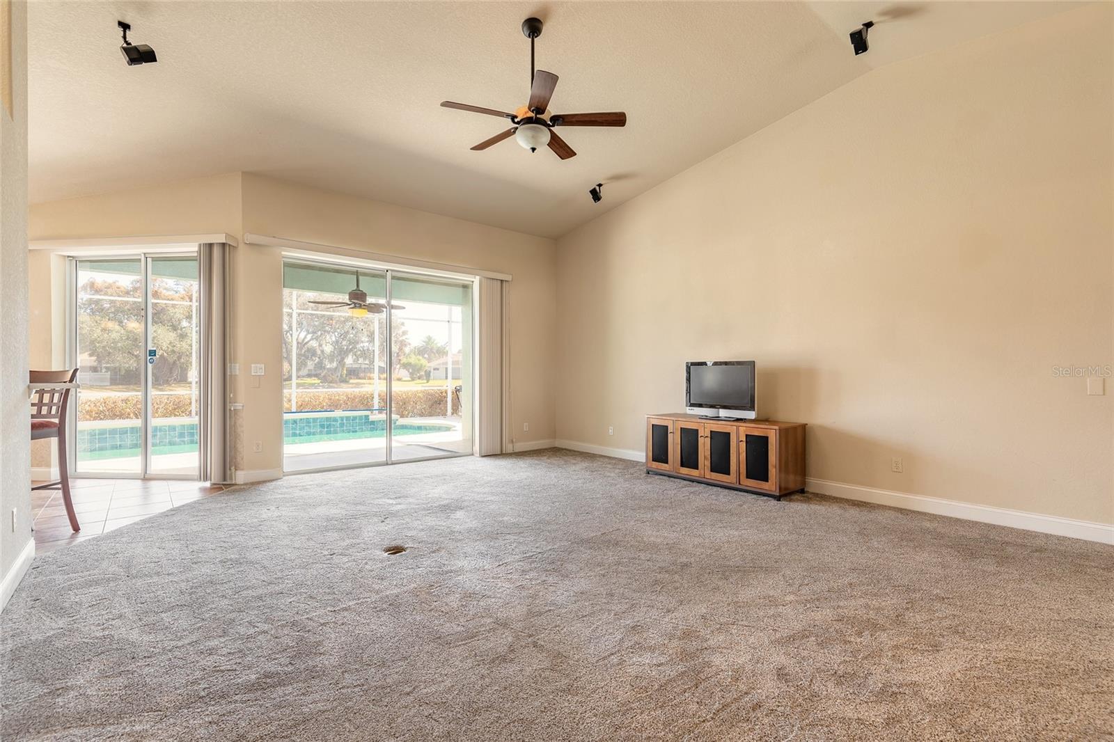 Image 8 of 59 For 516 Nature Creek Lane