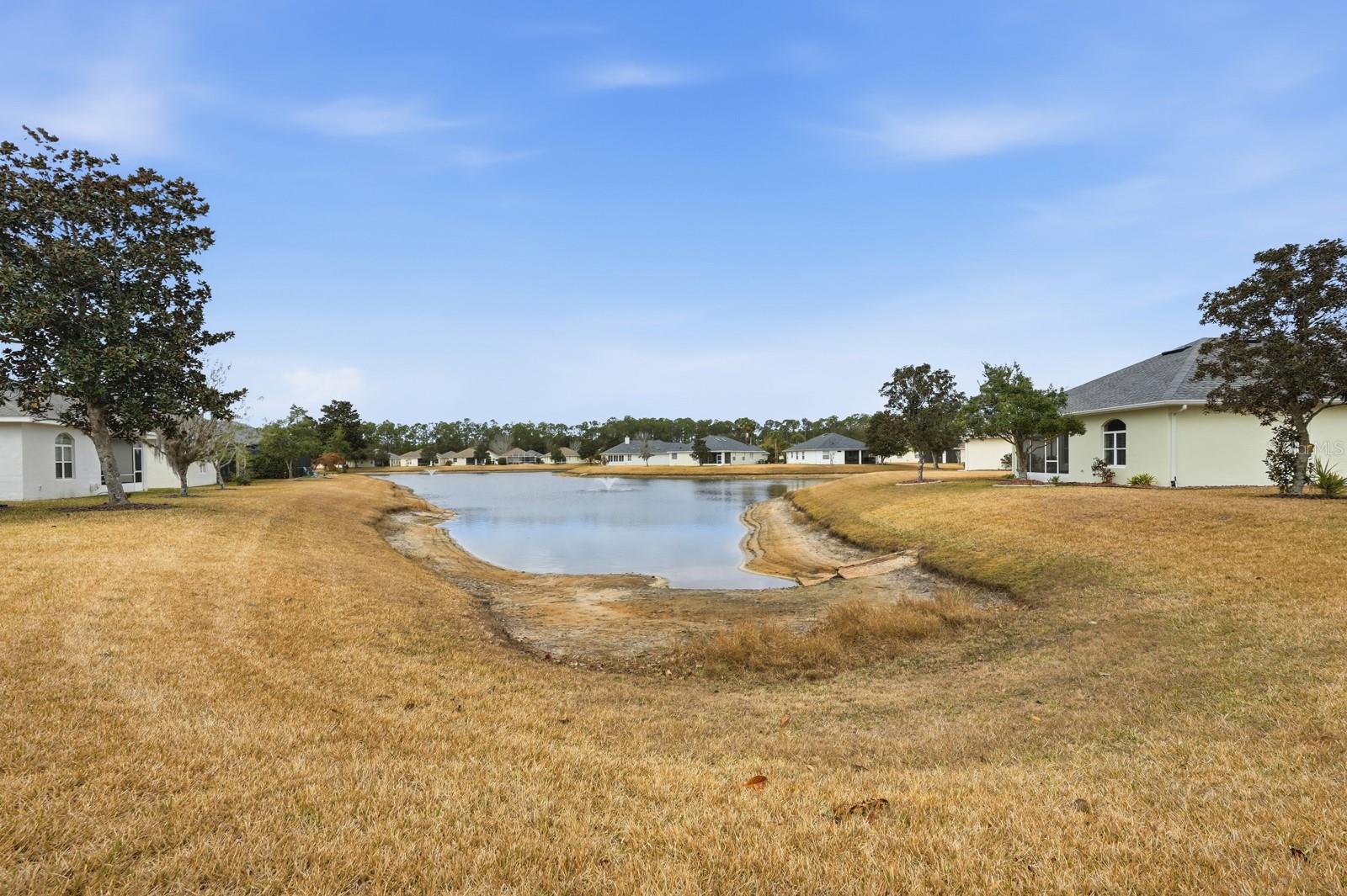 Image 29 of 49 For 5 Royale Lane