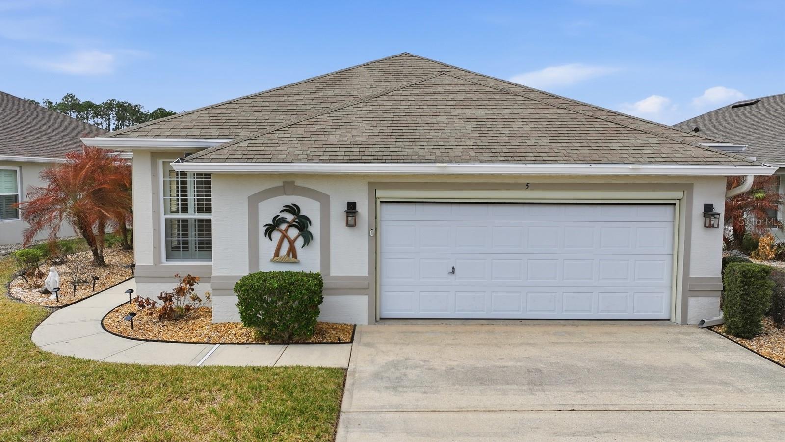 Image 30 of 49 For 5 Royale Lane