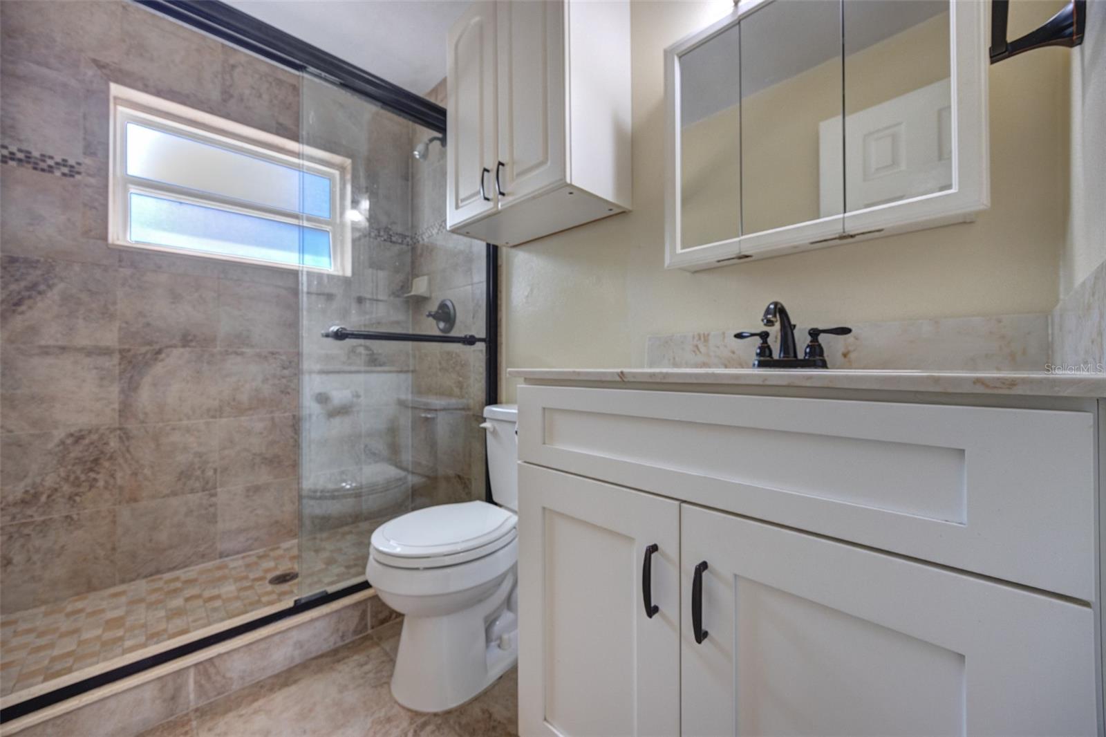 Image 11 of 33 For 846 Tangelo Avenue