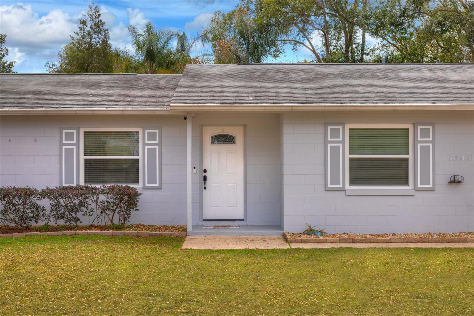 Image 3 of 33 For 846 Tangelo Avenue