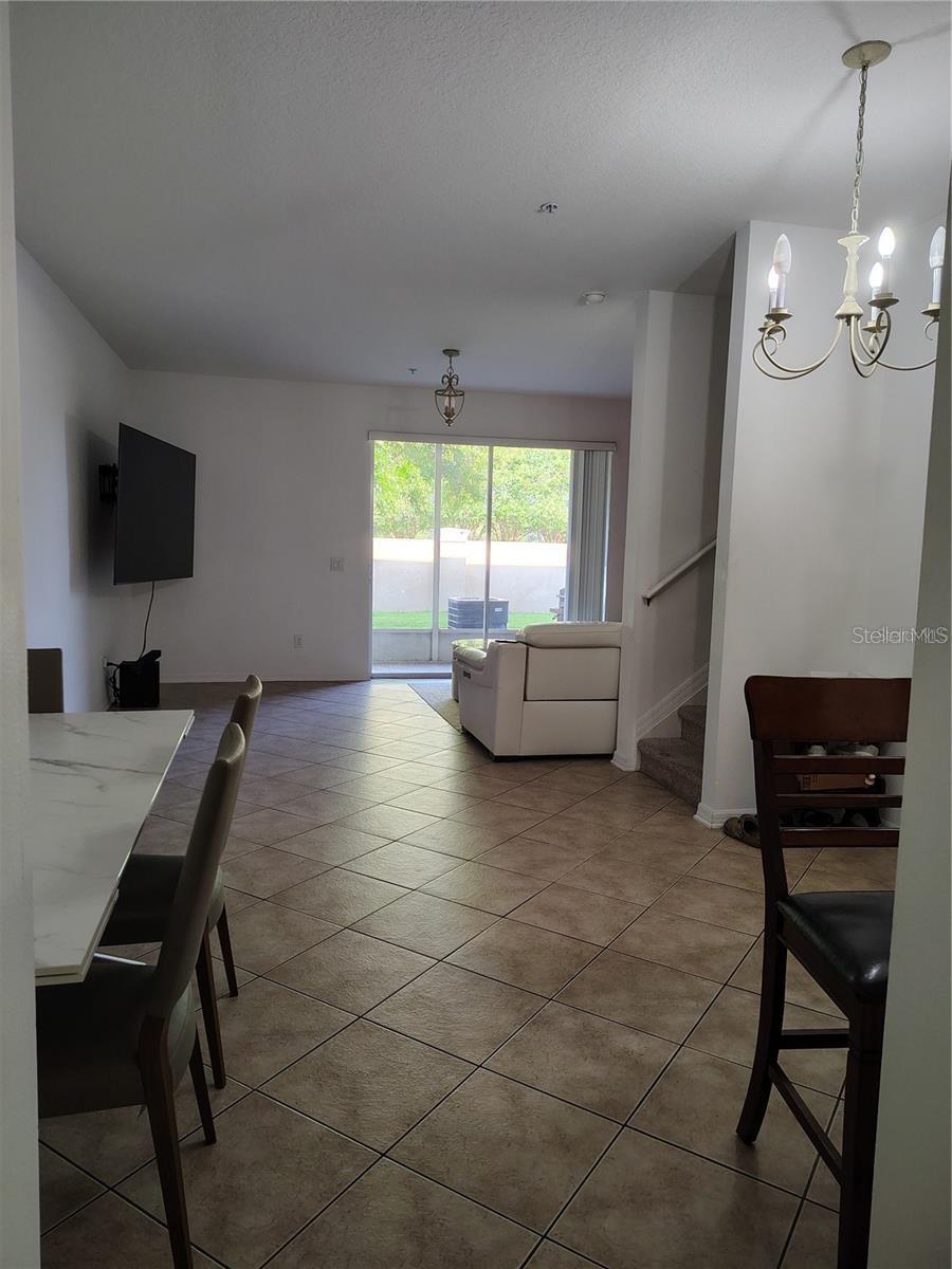 Image 10 of 36 For 6043 Strada Isle Way