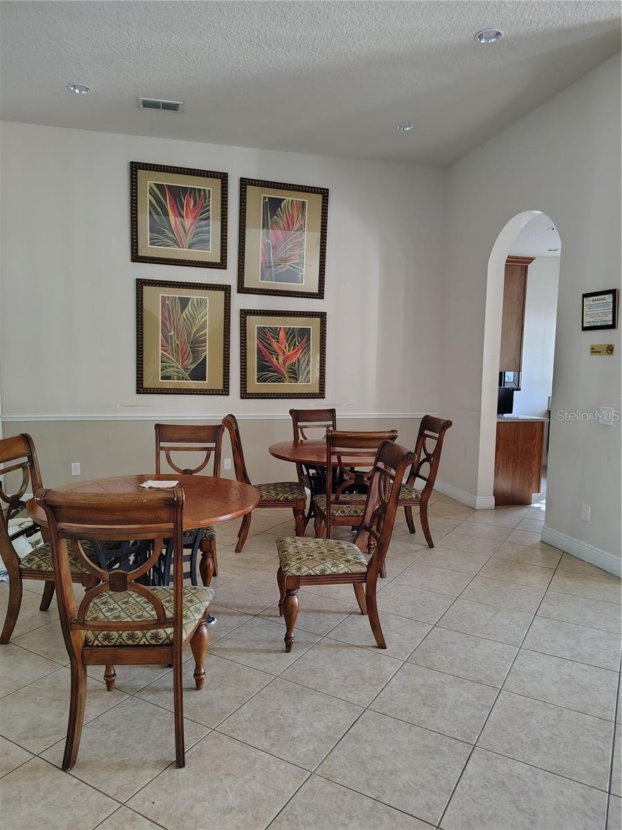 Image 11 of 36 For 6043 Strada Isle Way