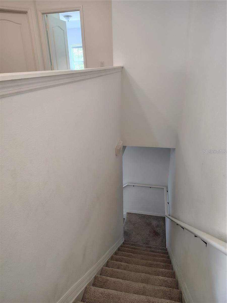 Image 23 of 36 For 6043 Strada Isle Way