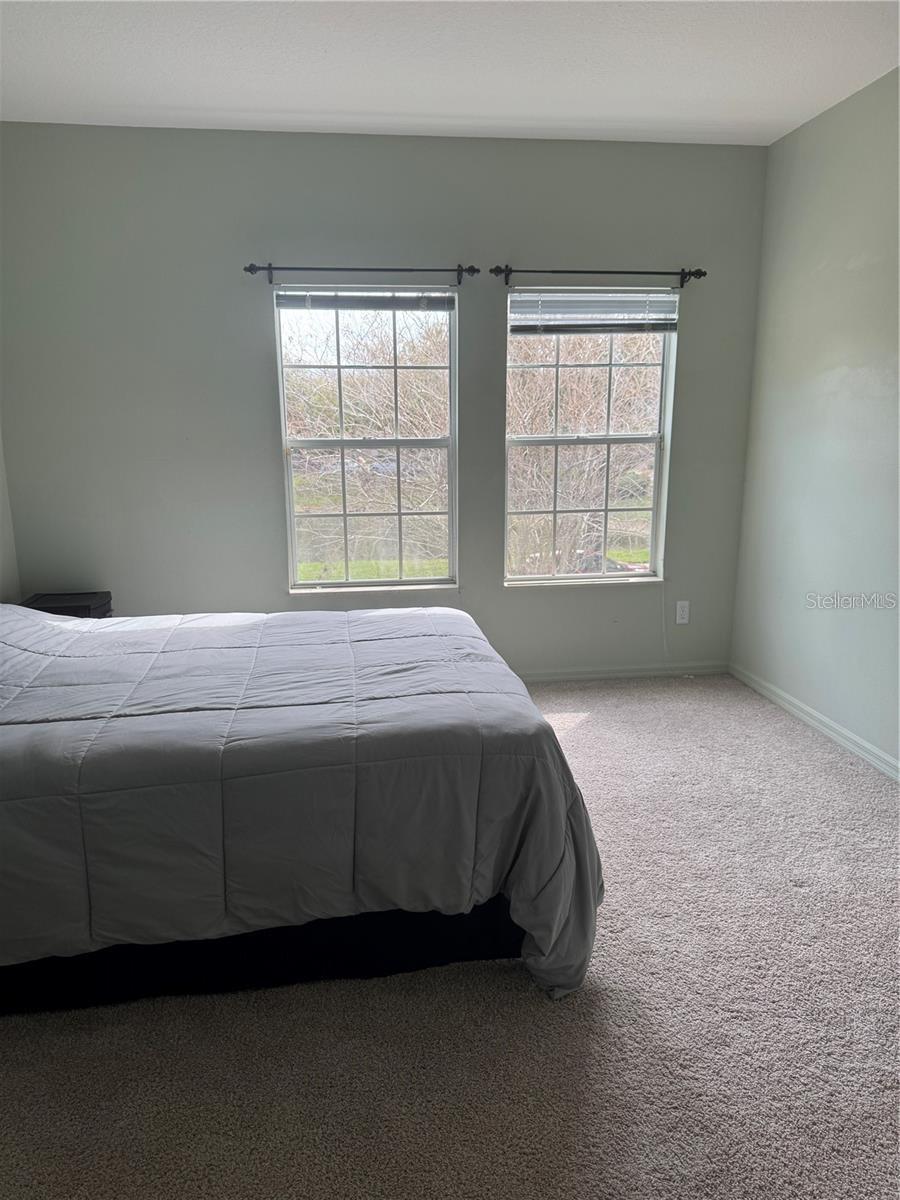 Image 31 of 36 For 6043 Strada Isle Way