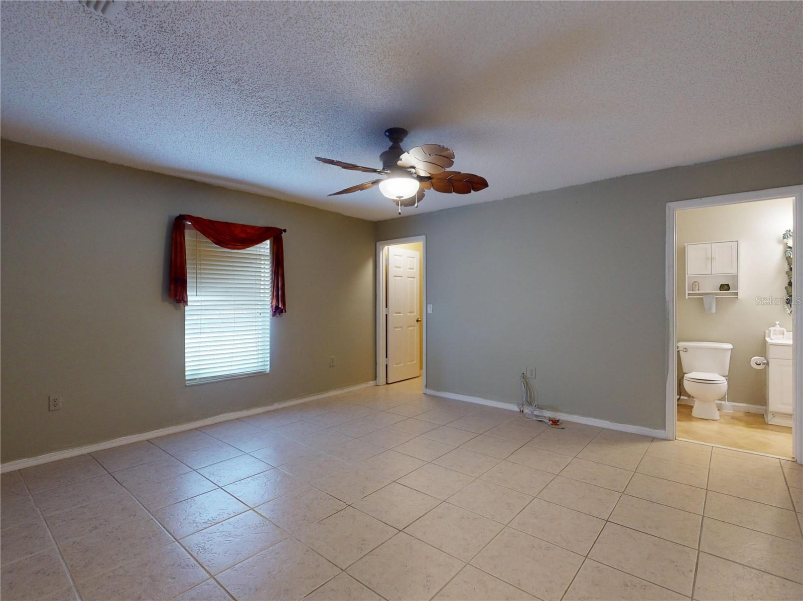 Image 17 of 77 For 1890 15th Street