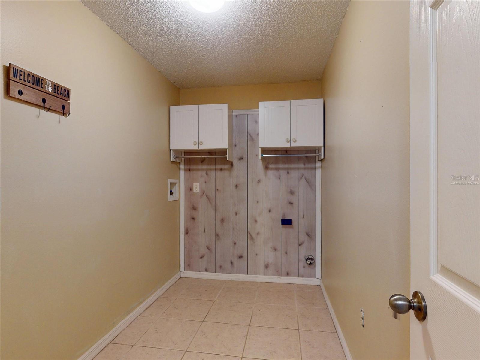 Image 38 of 77 For 1890 15th Street