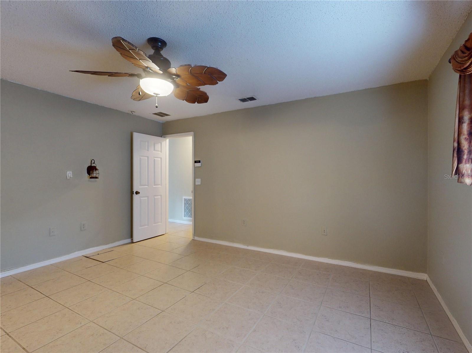 Image 42 of 77 For 1890 15th Street