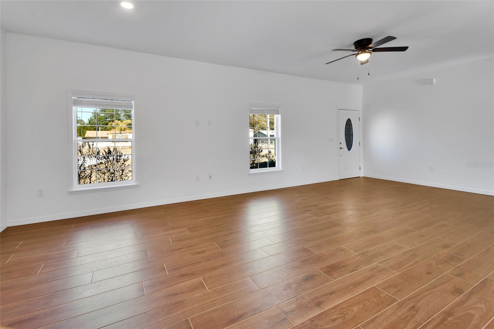 Image 10 of 26 For 178 Dover Lane