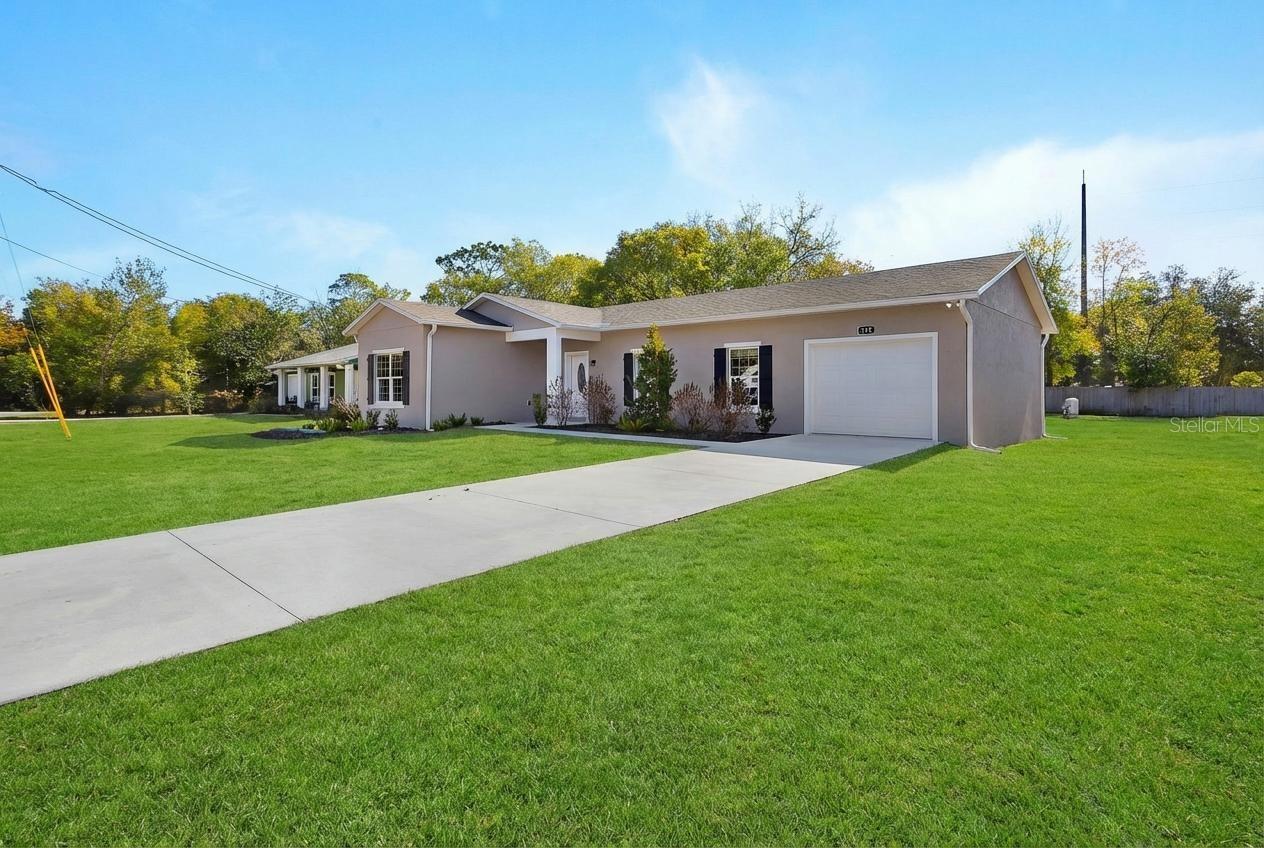 Image 2 of 26 For 178 Dover Lane