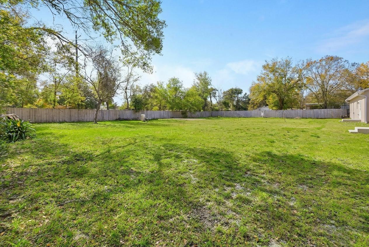 Image 26 of 26 For 178 Dover Lane