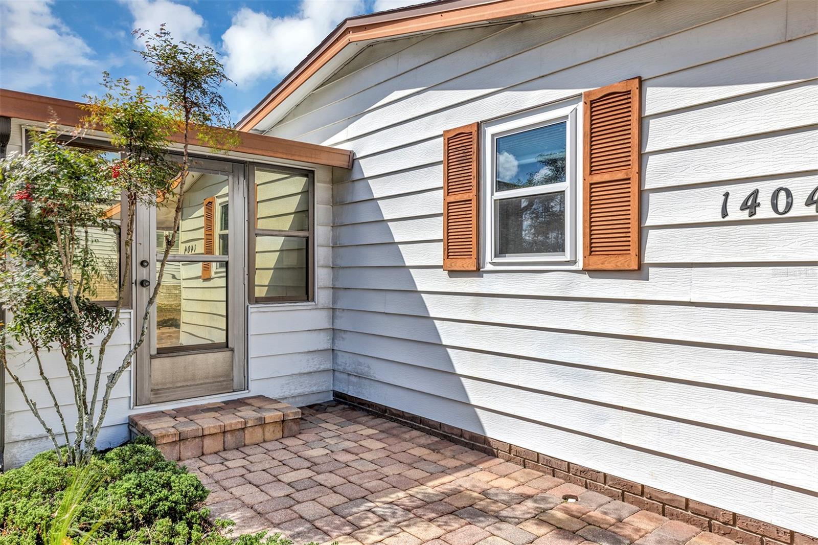 Image 2 of 31 For 1404 Plantation Drive