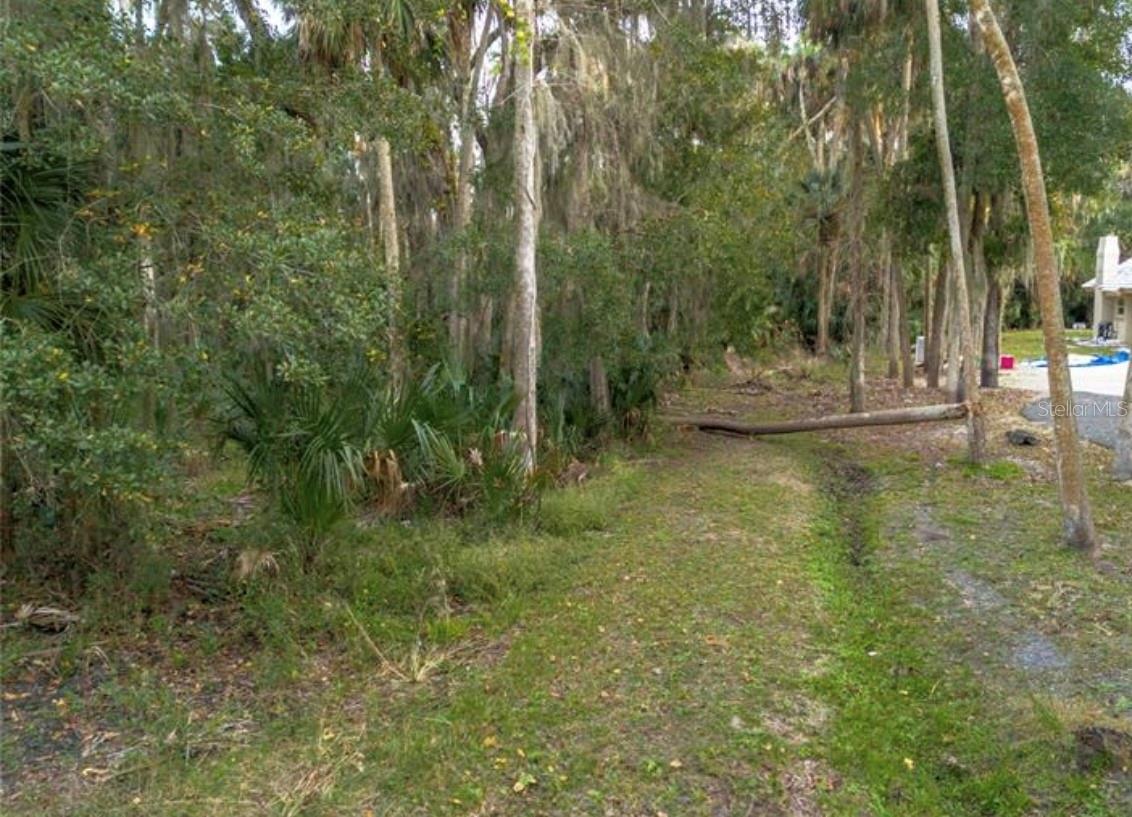 Listing Details for  Park Trail , DELTONA, FL 32725