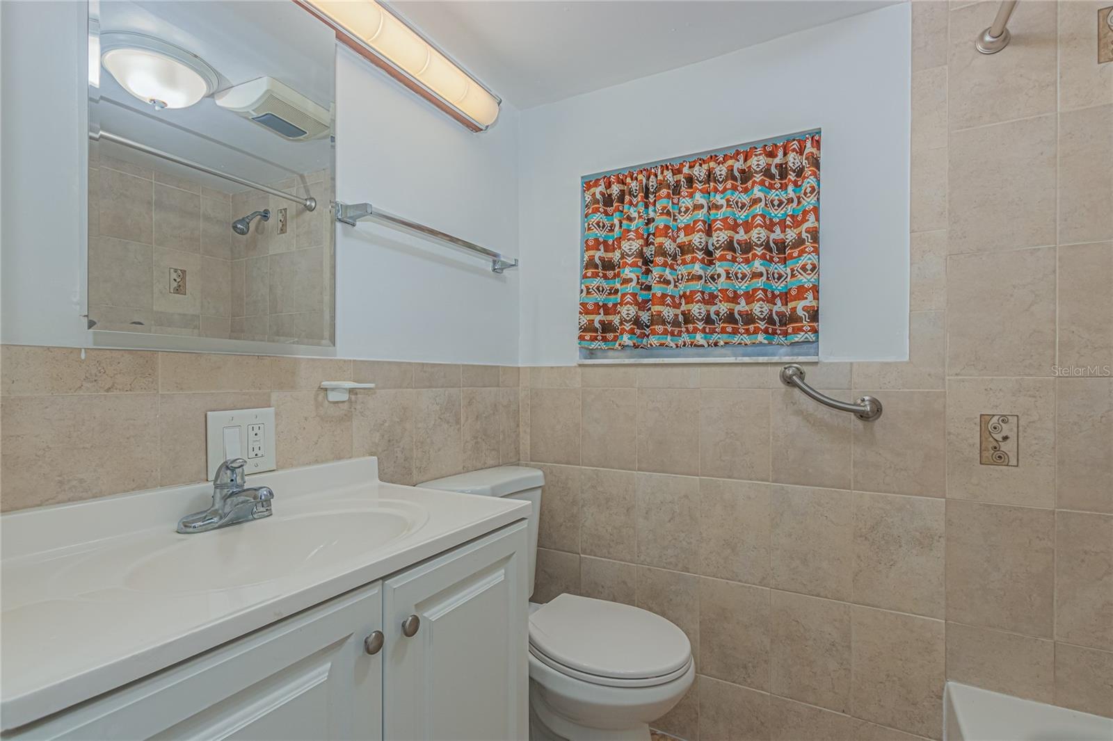 Image 12 of 22 For 1120 Minnesota Avenue