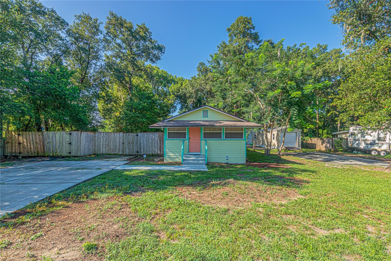 Image 2 of 22 For 1120 Minnesota Avenue