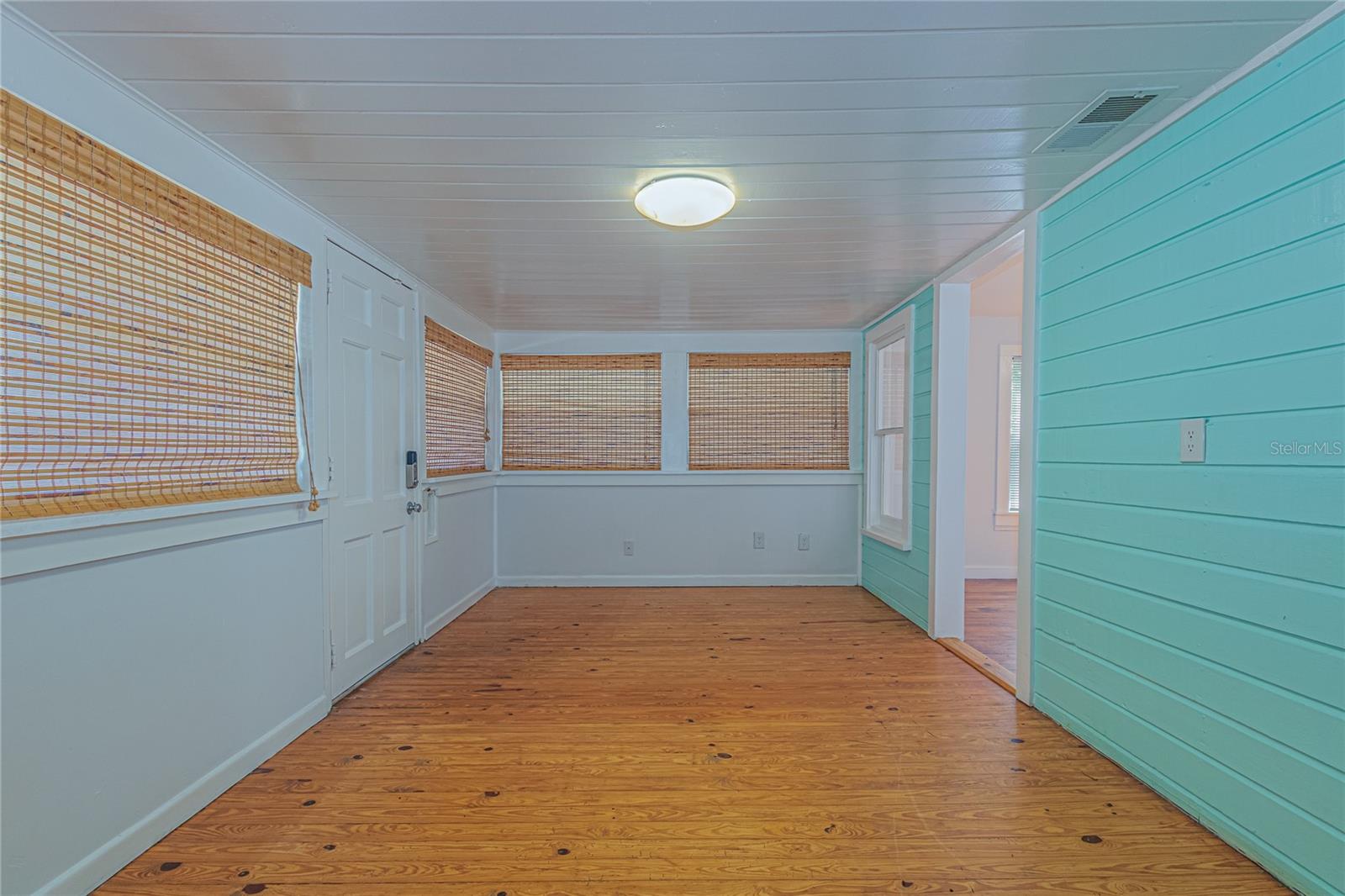 Image 8 of 22 For 1120 Minnesota Avenue