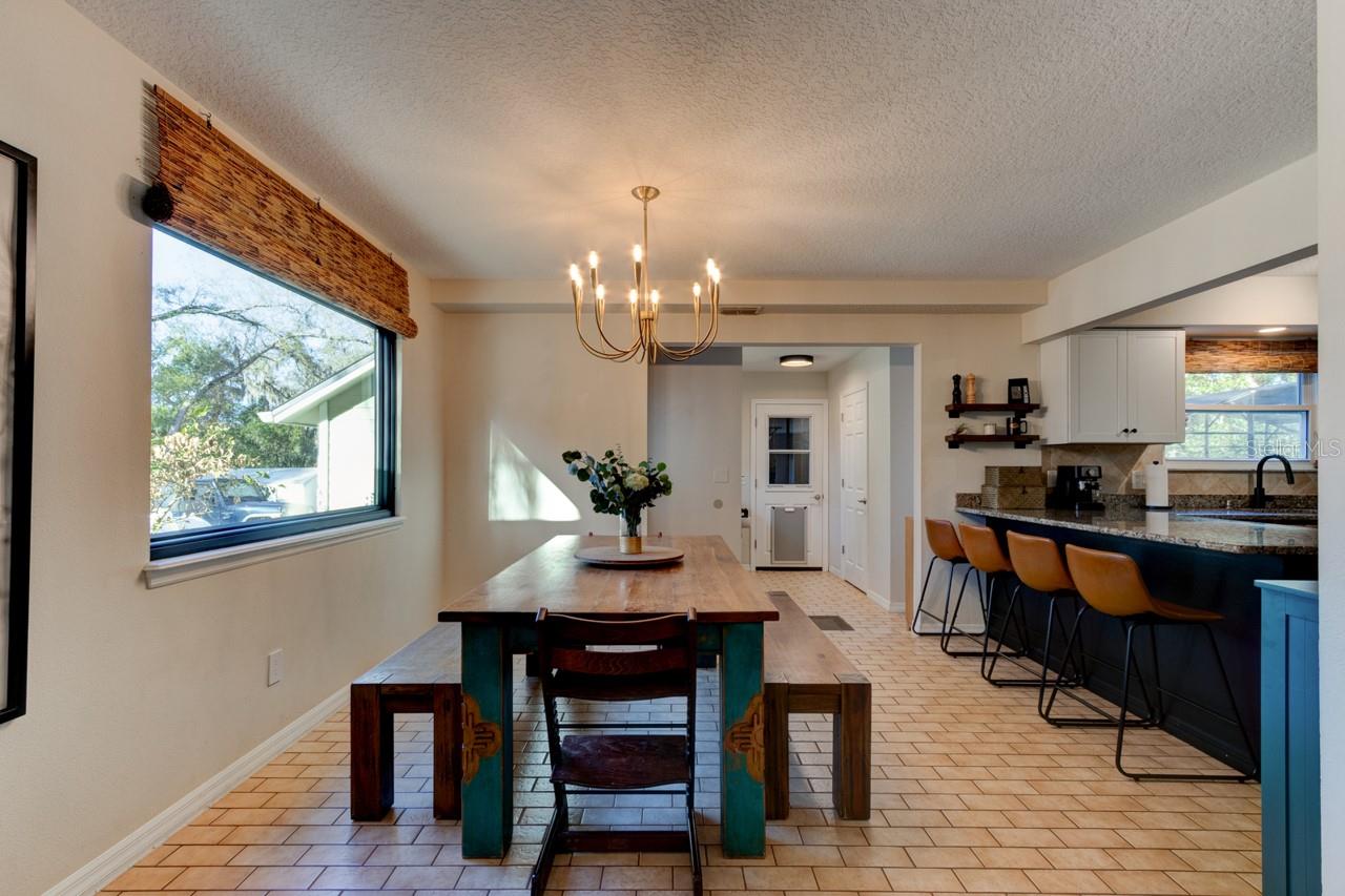 Image 4 of 55 For 2090 Stone Road