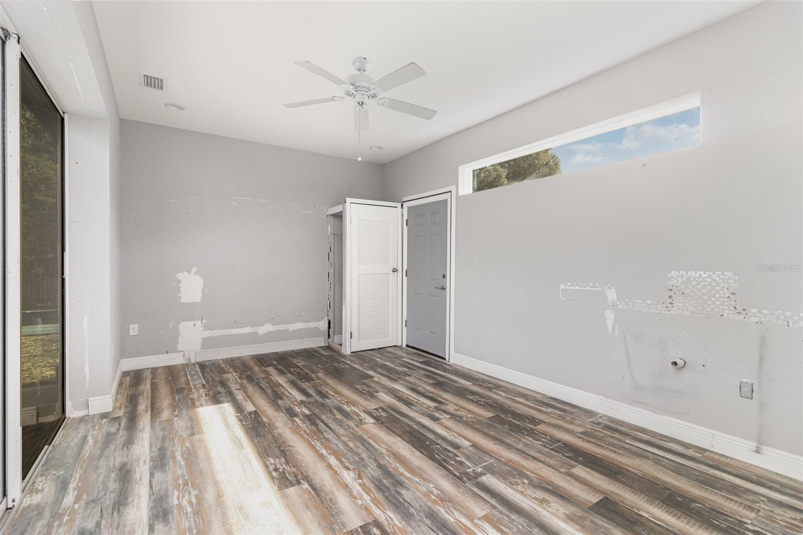 Image 11 of 33 For 2203 Bignonia Street