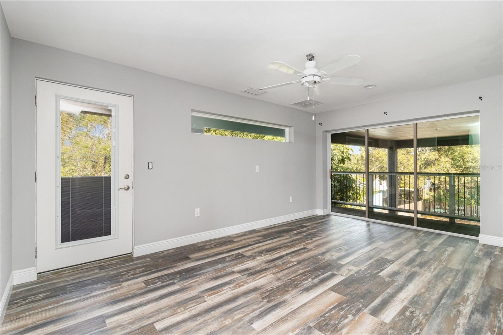 Image 16 of 33 For 2203 Bignonia Street