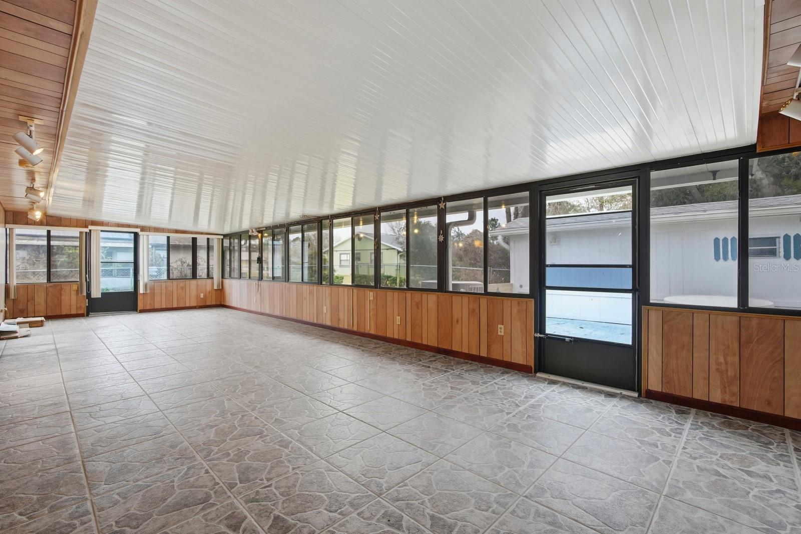 Image 19 of 38 For 11 Wildwood Drive