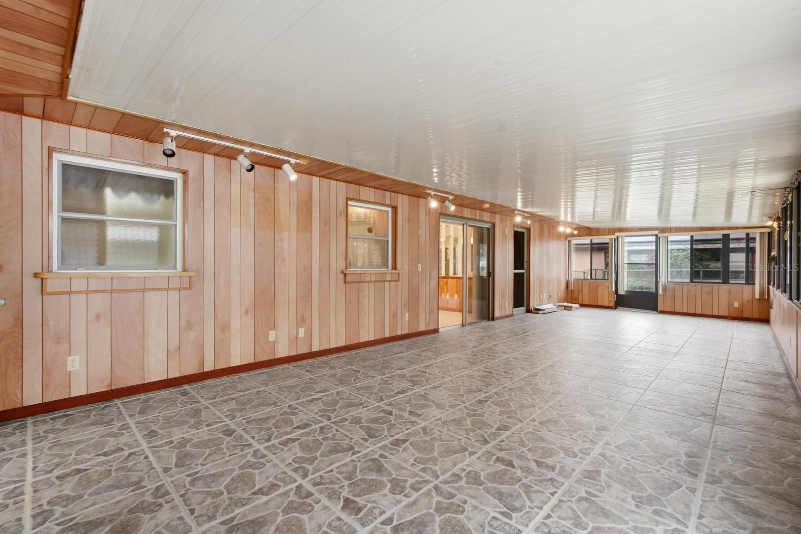 Image 20 of 38 For 11 Wildwood Drive