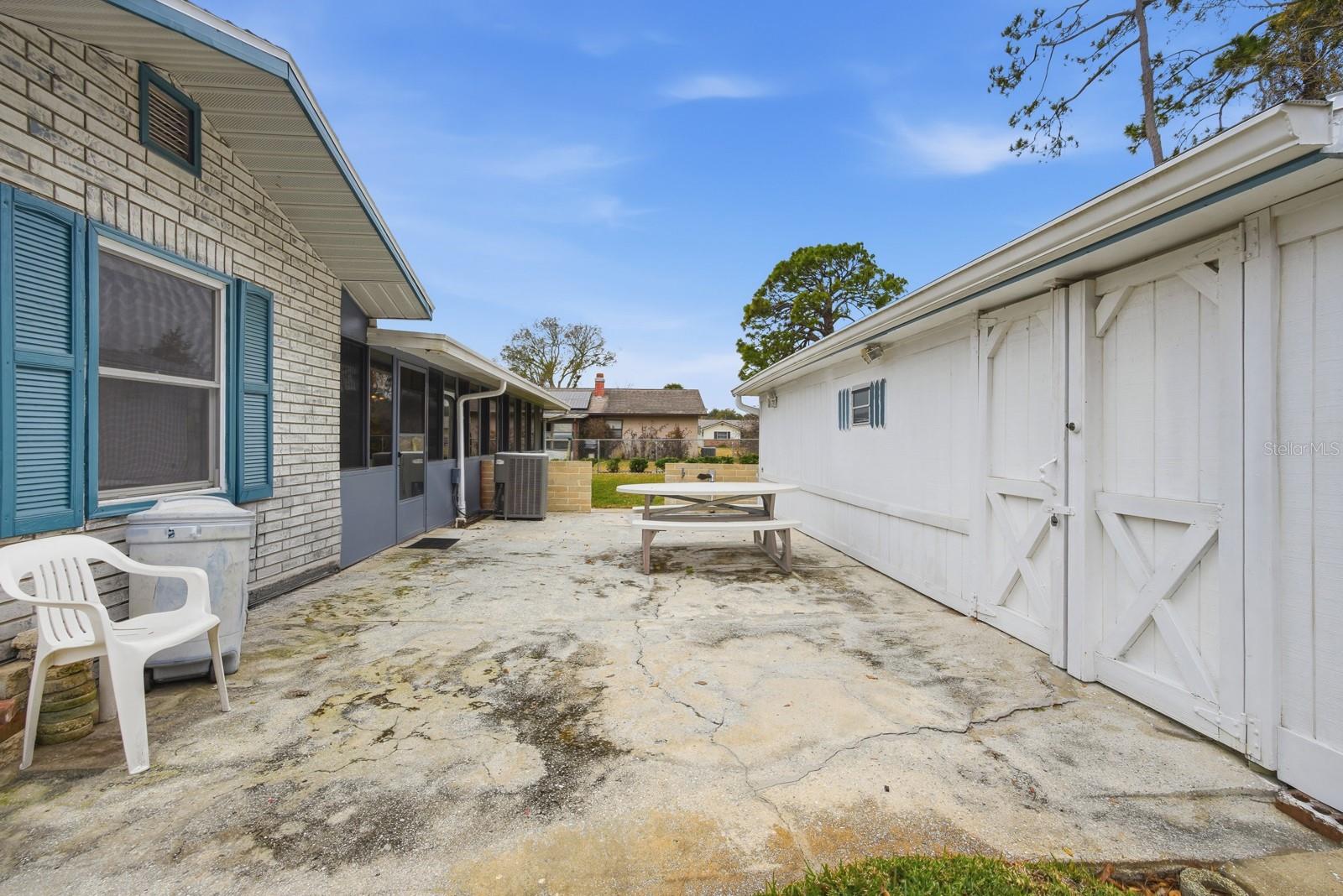 Image 25 of 38 For 11 Wildwood Drive