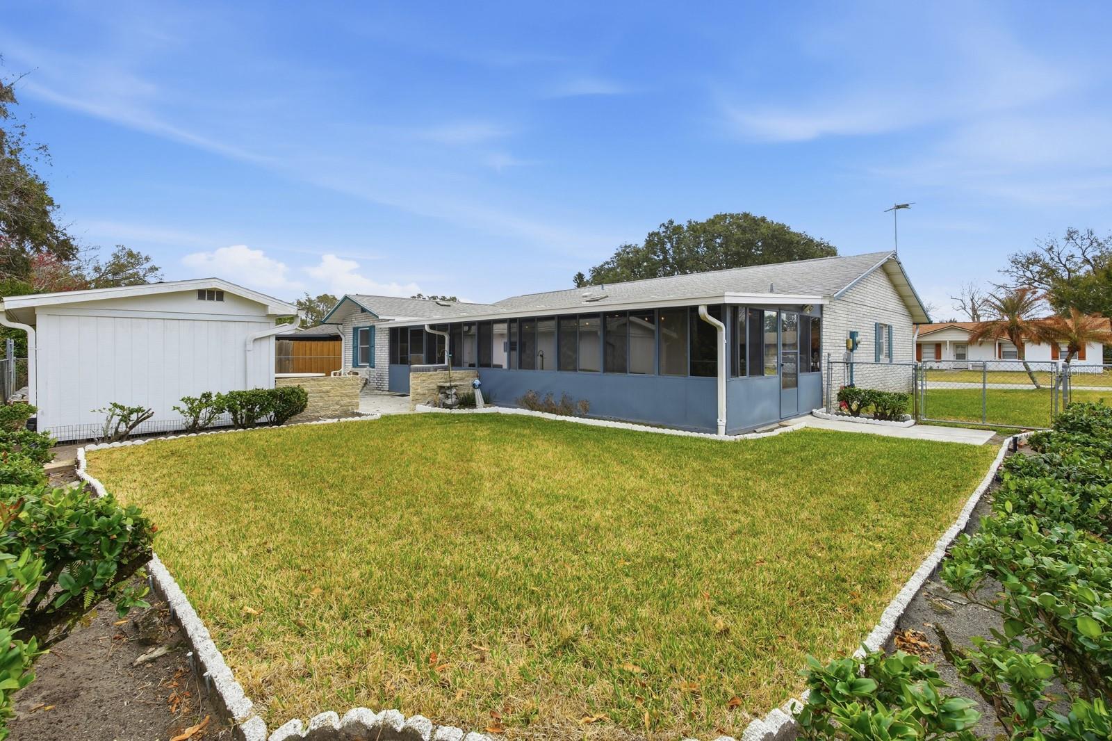 Image 27 of 38 For 11 Wildwood Drive