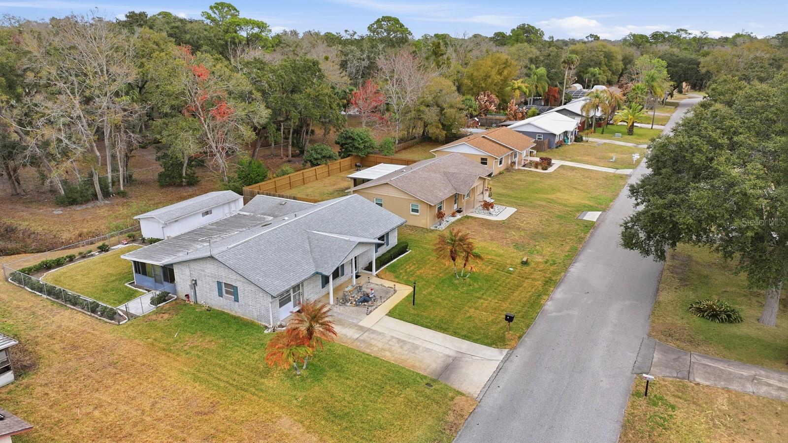 Image 34 of 38 For 11 Wildwood Drive