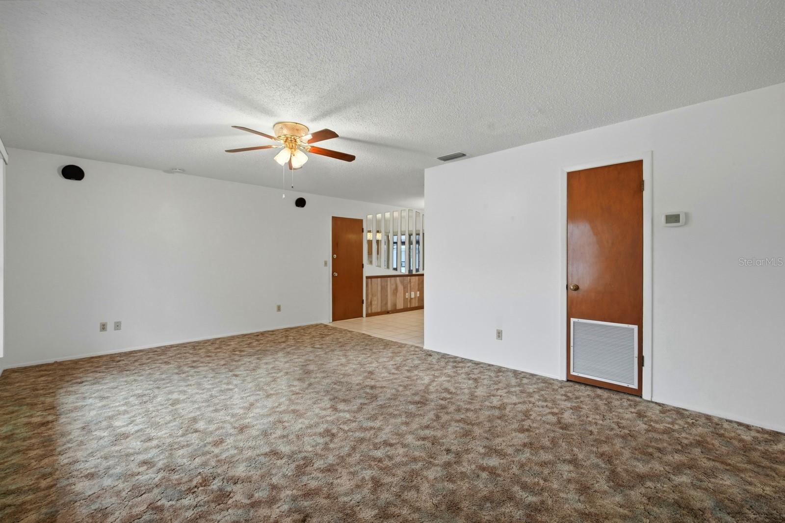 Image 7 of 38 For 11 Wildwood Drive