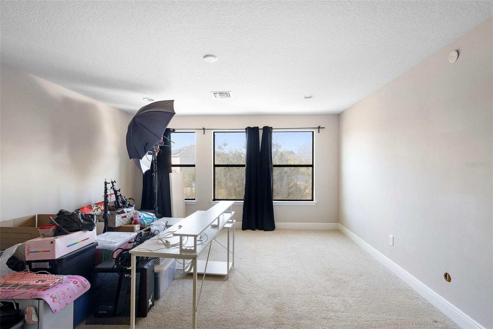 Image 15 of 22 For 1214 Fountain Coin Loop