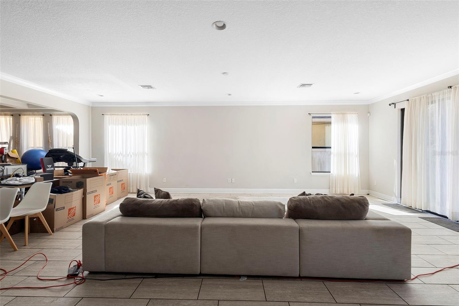 Image 4 of 22 For 1214 Fountain Coin Loop