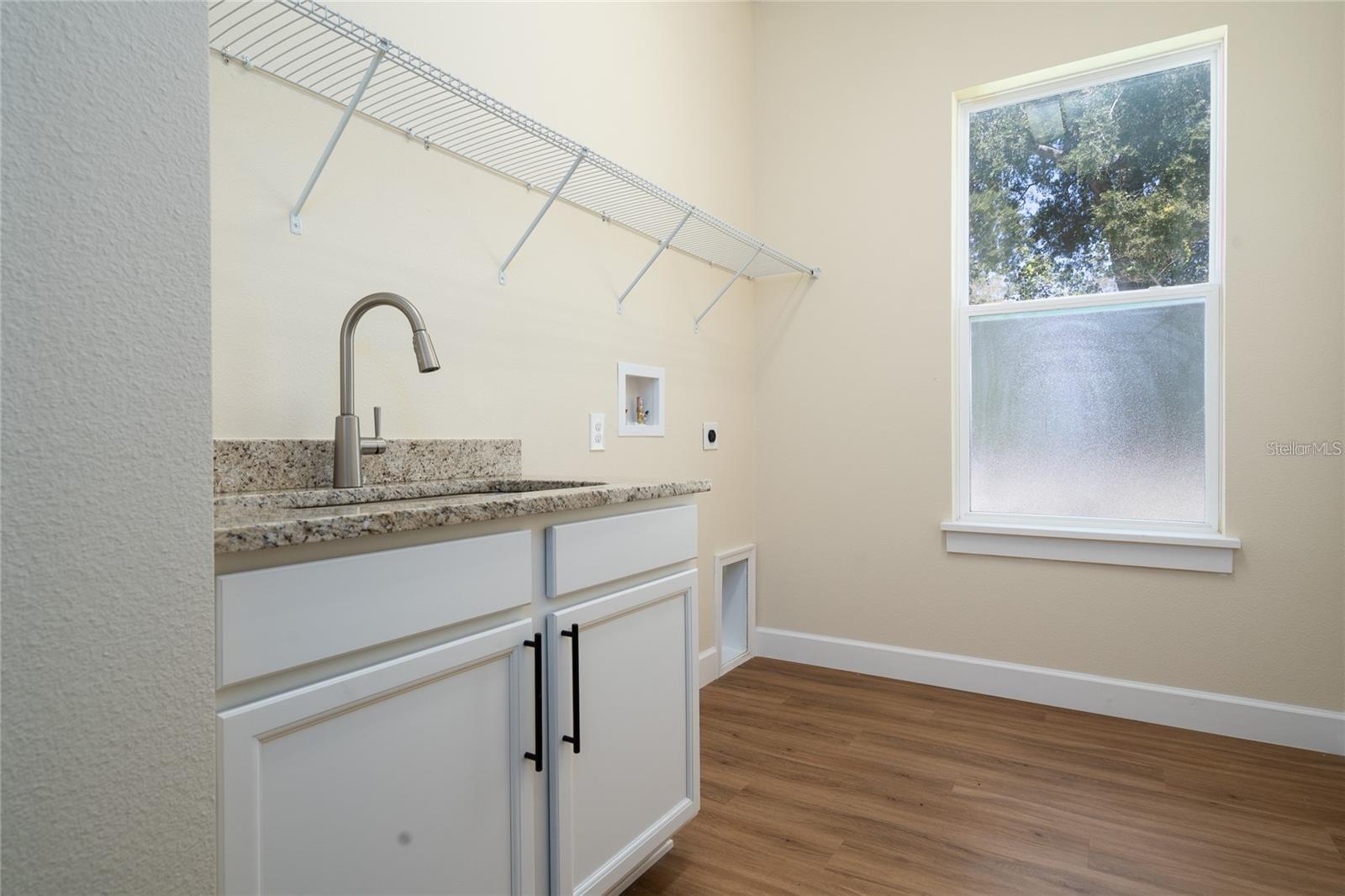 Image 16 of 38 For 2210 Sparkman Avenue