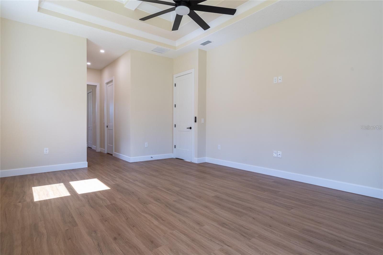 Image 19 of 38 For 2210 Sparkman Avenue