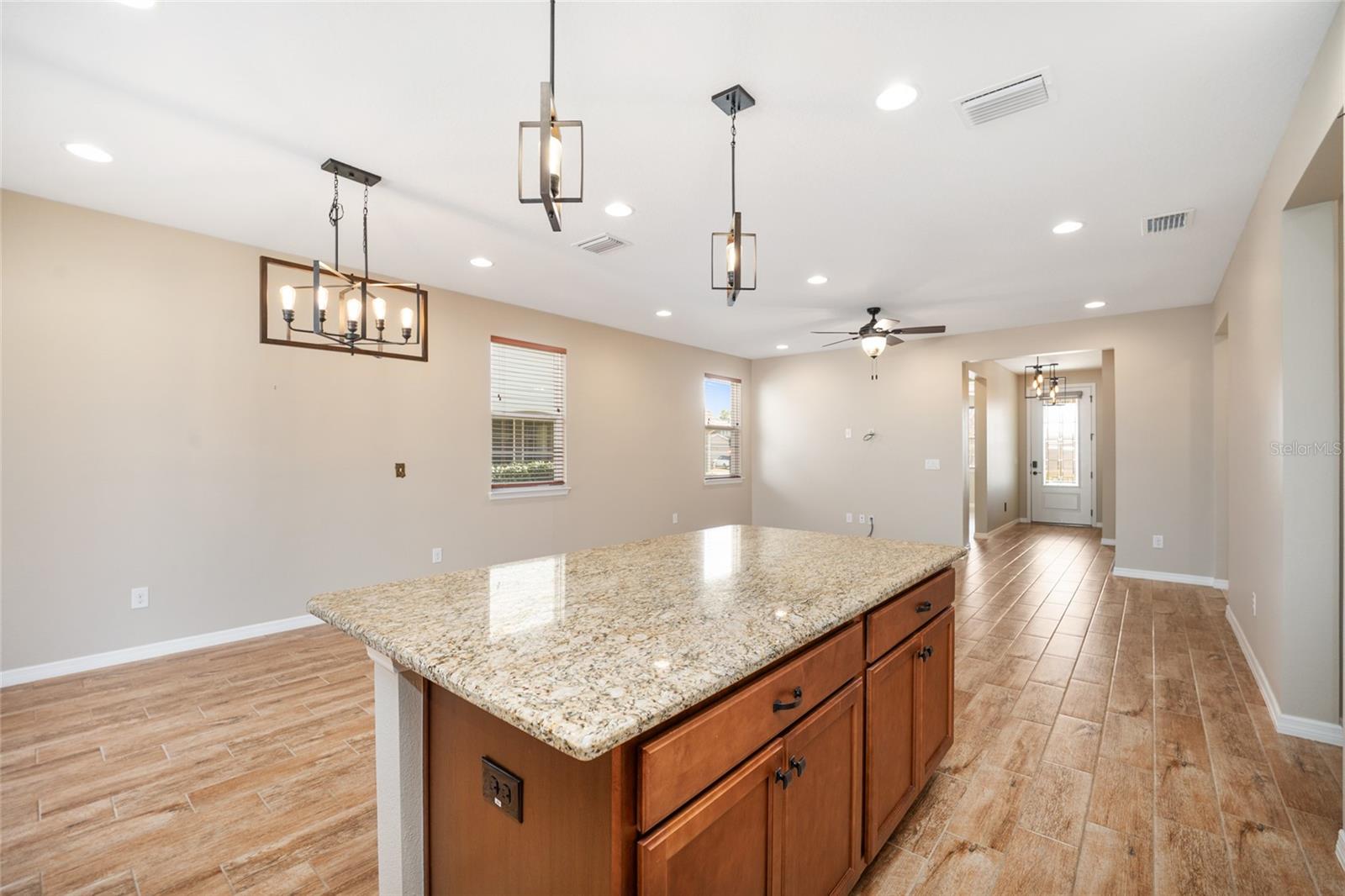 Image 20 of 69 For 5579 40th Place