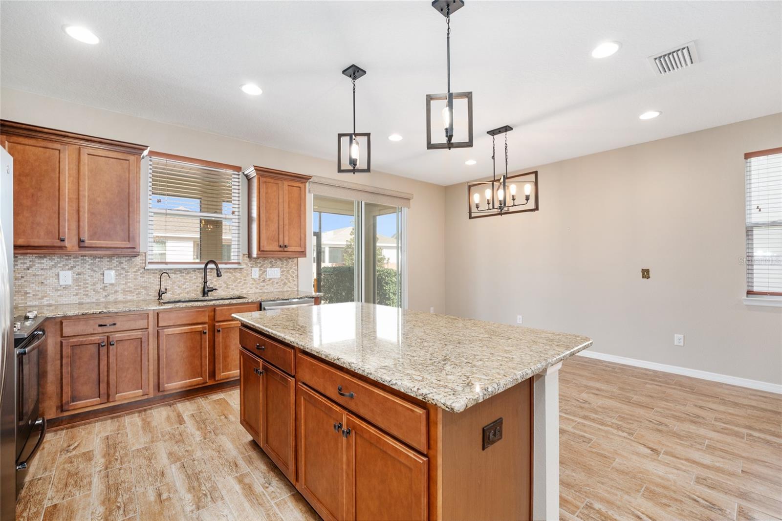 Image 21 of 69 For 5579 40th Place