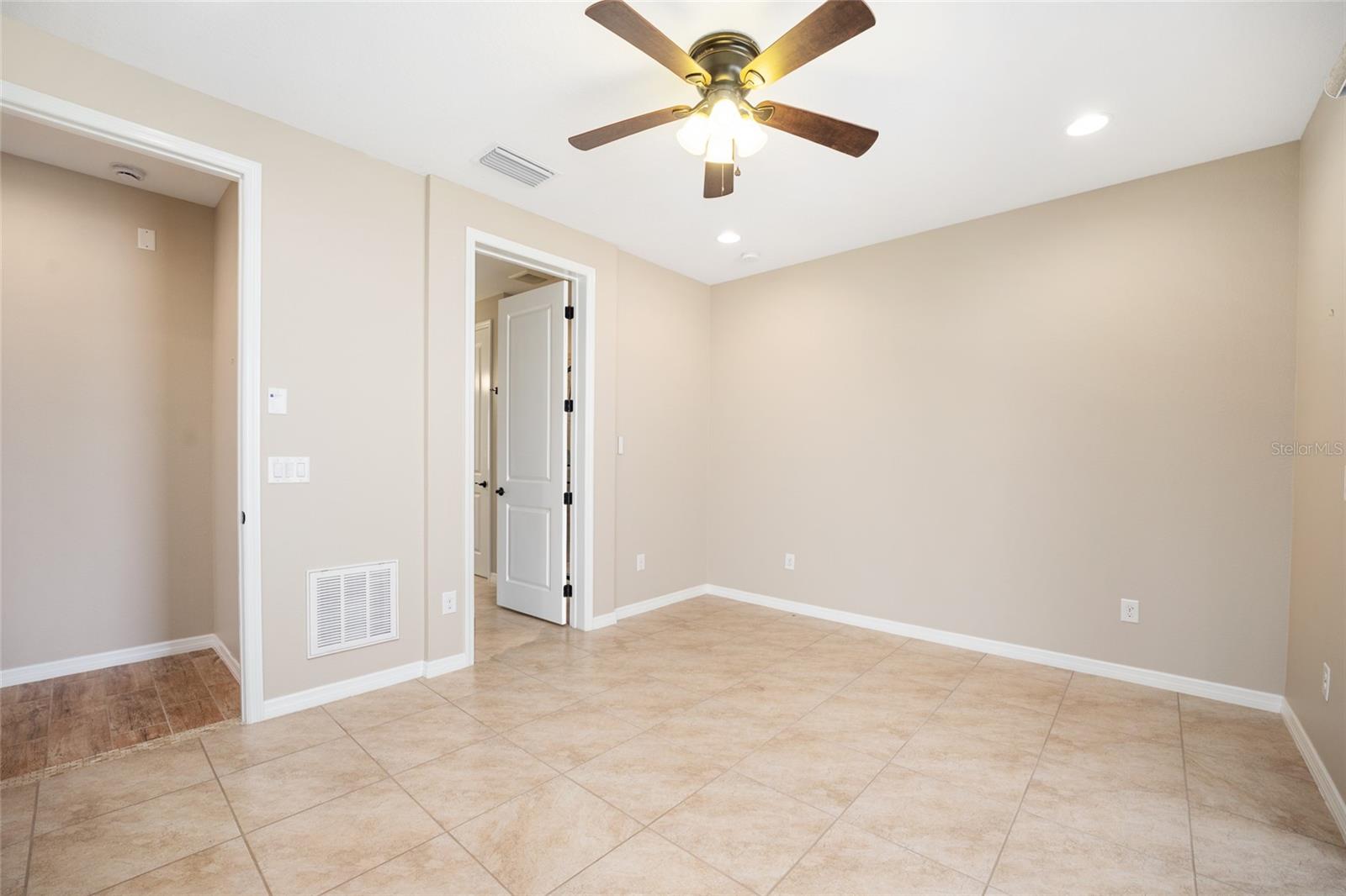 Image 37 of 69 For 5579 40th Place