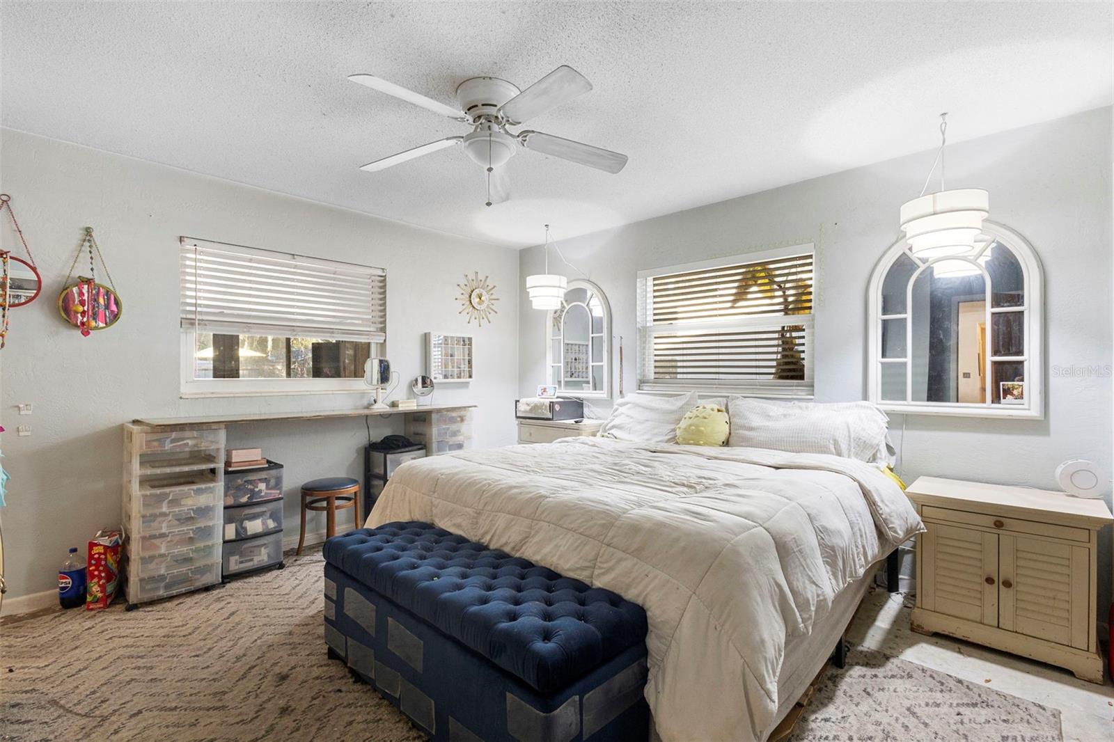 Image 10 of 30 For 2239 Holly Lane