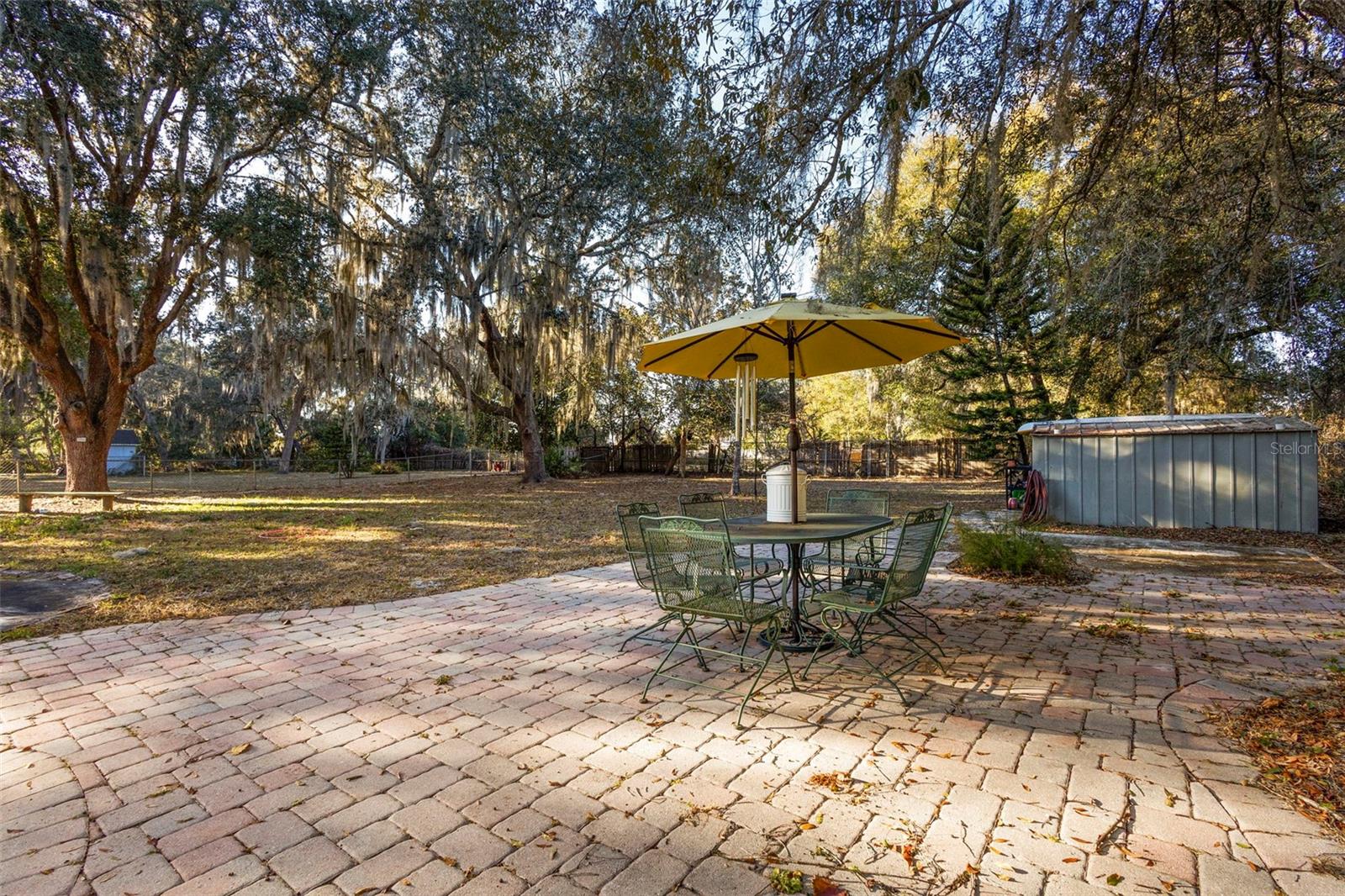 Image 19 of 30 For 2239 Holly Lane