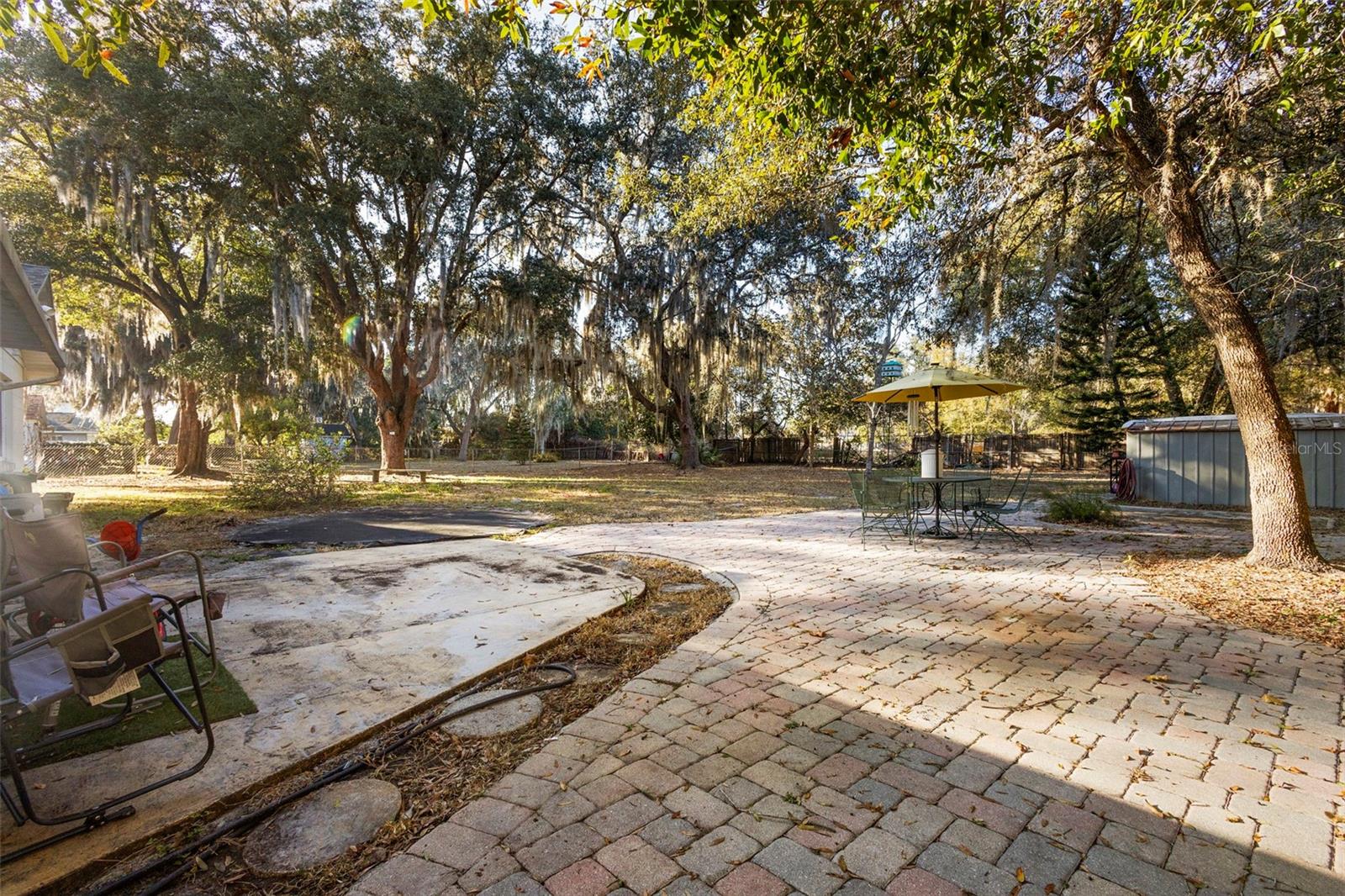 Image 23 of 30 For 2239 Holly Lane